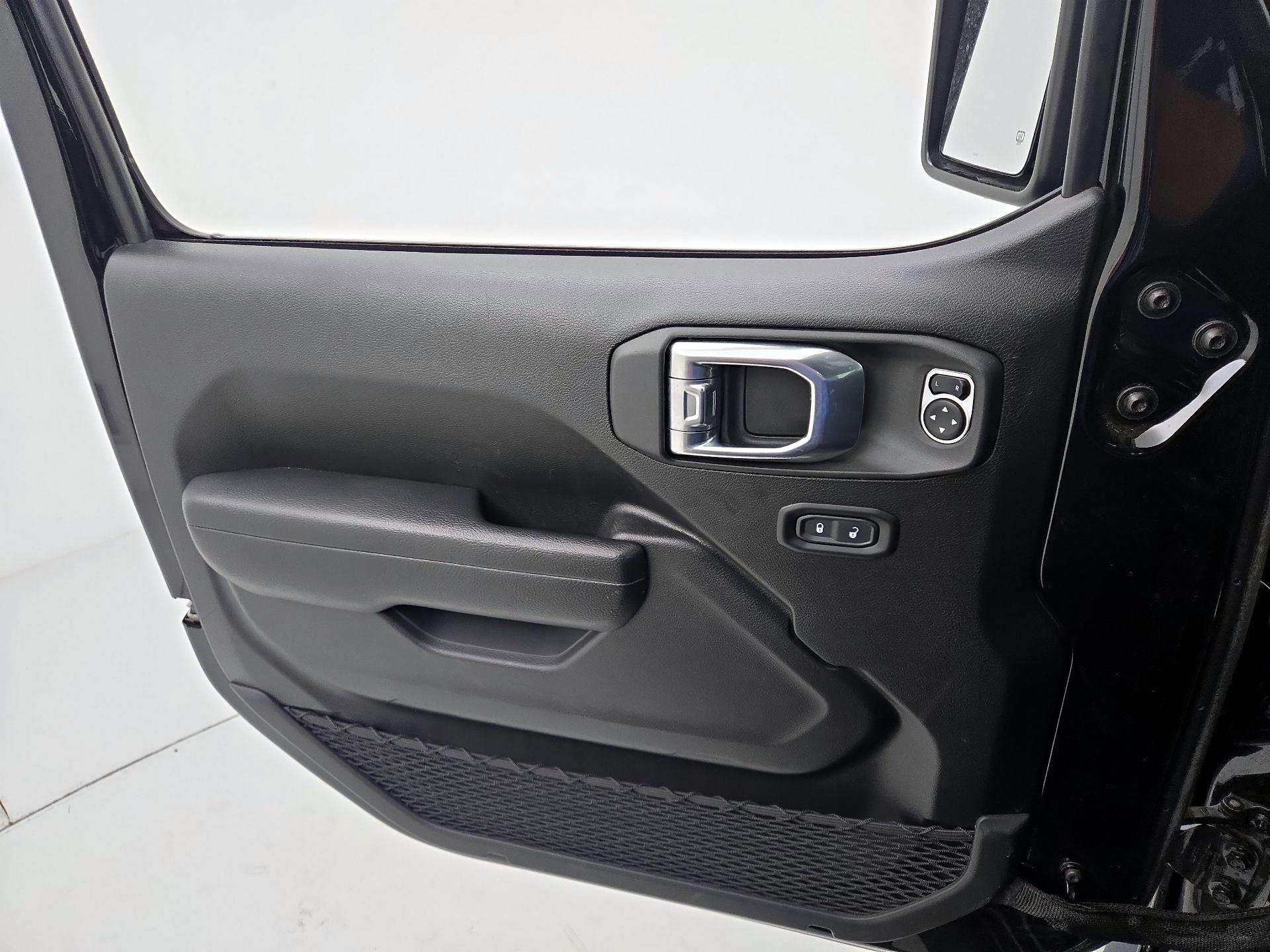 Thumbnail: 2024 Jeep Wrangler - 12