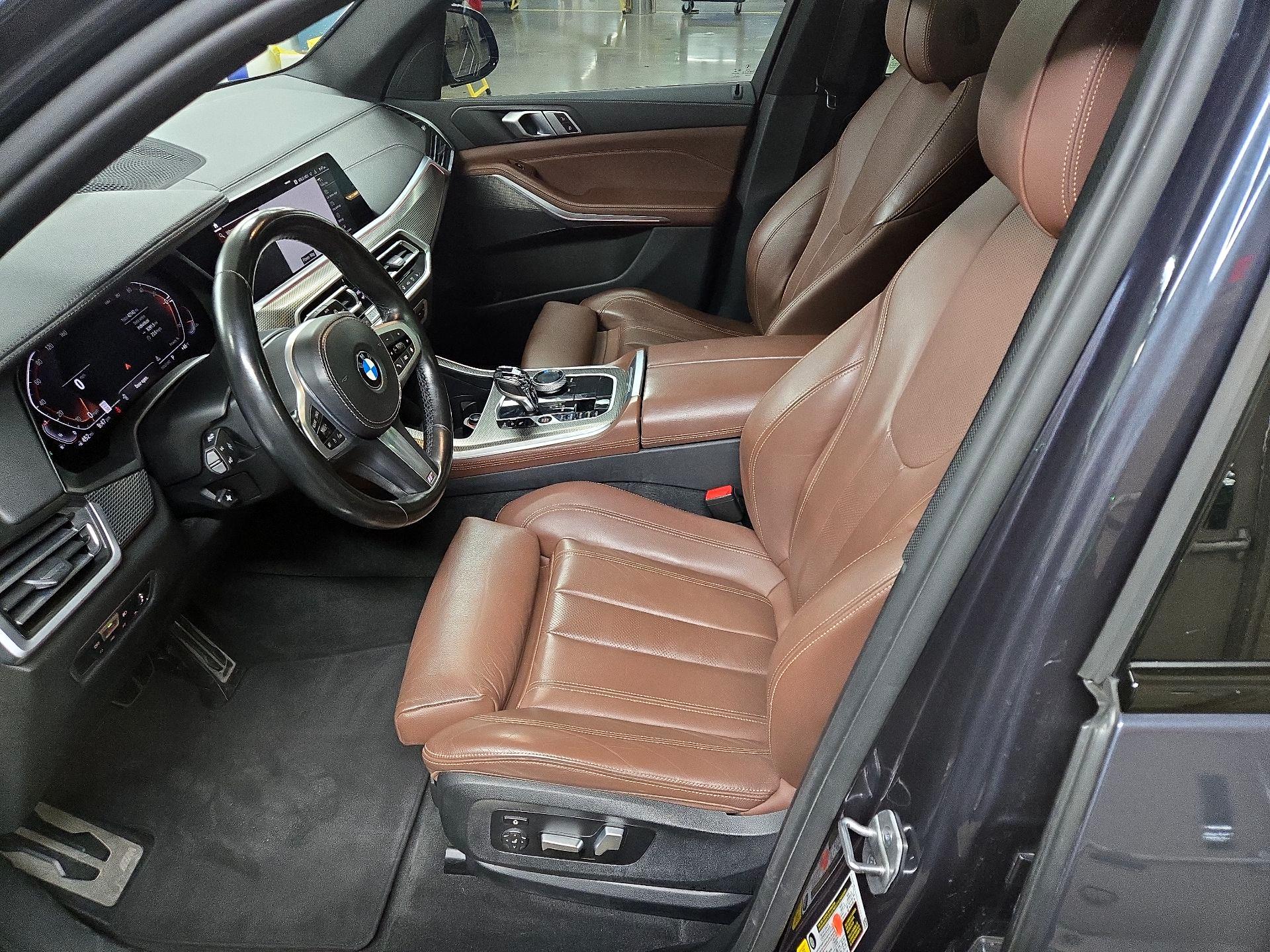 Thumbnail: 2022 BMW X5 - 11