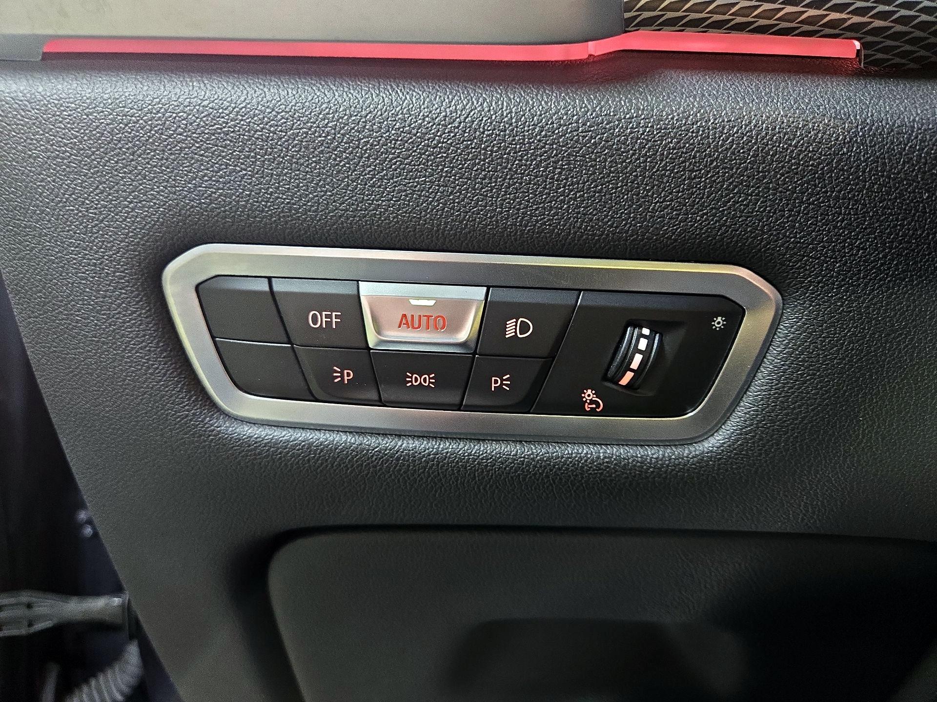 Thumbnail: 2022 BMW X5 - 13