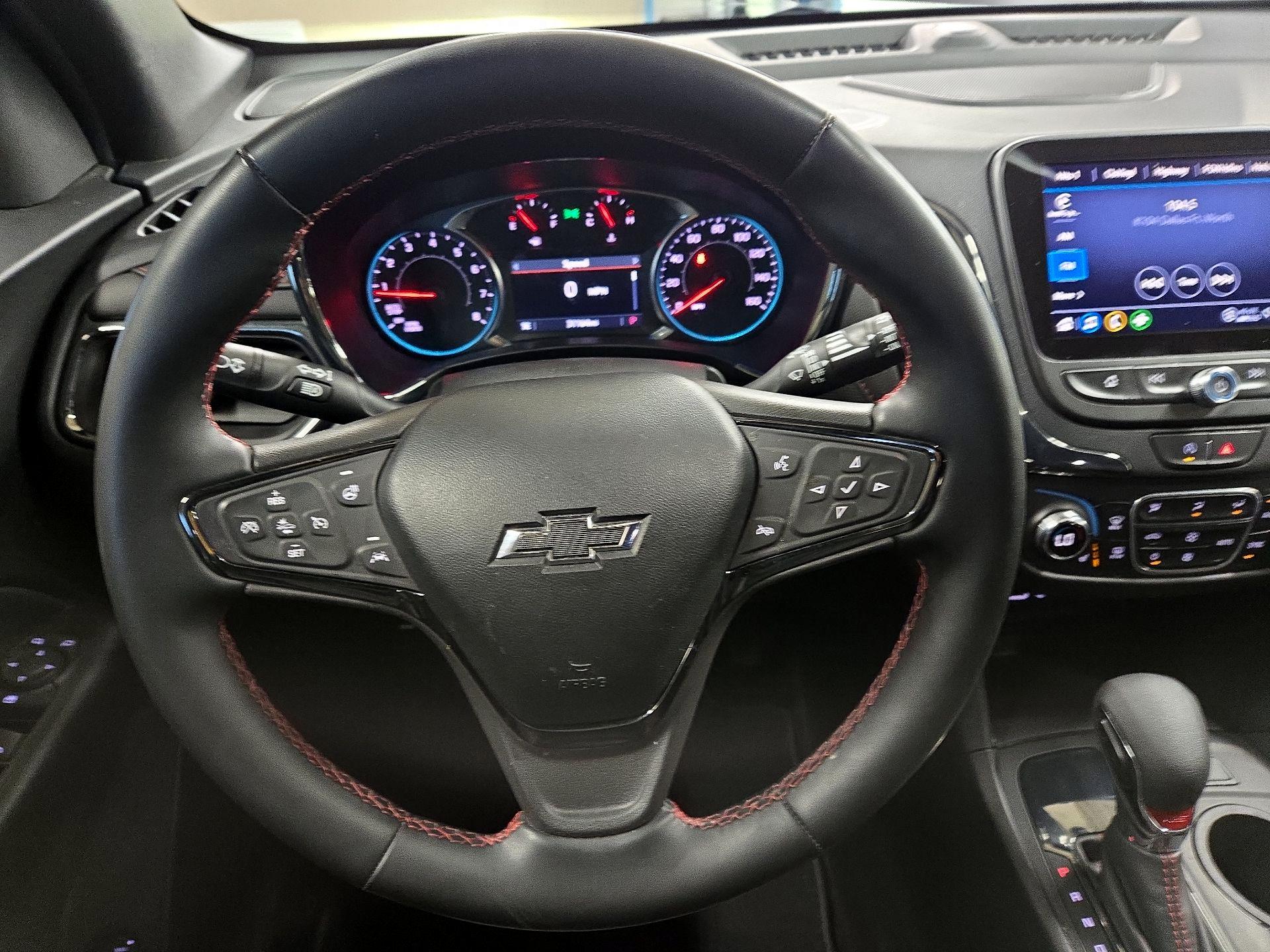 Thumbnail: 2023 Chevrolet Equinox - 10