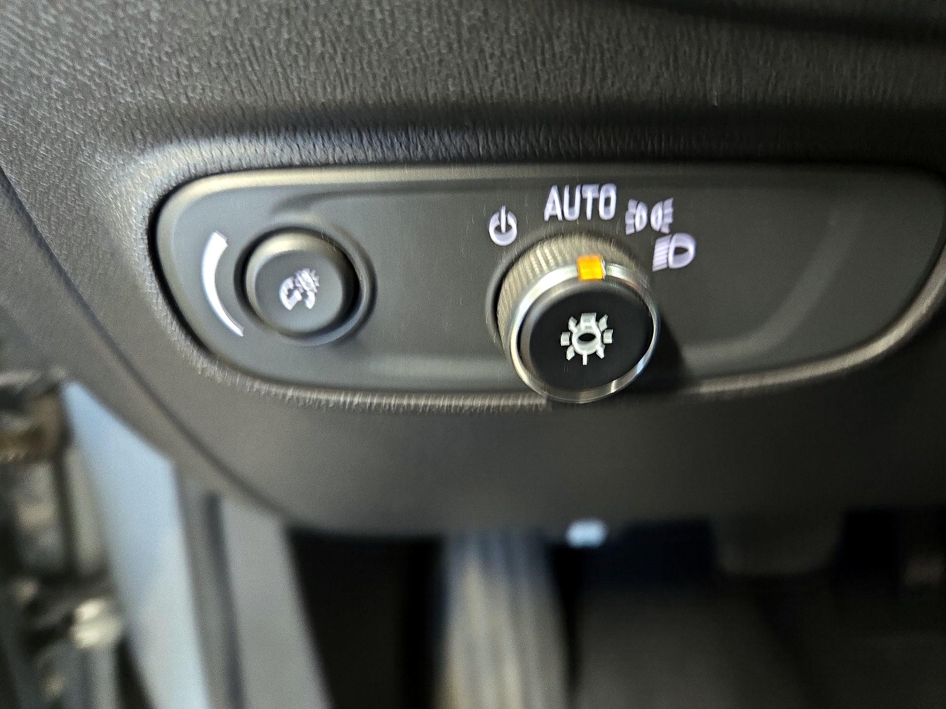 Thumbnail: 2023 Chevrolet Equinox - 13