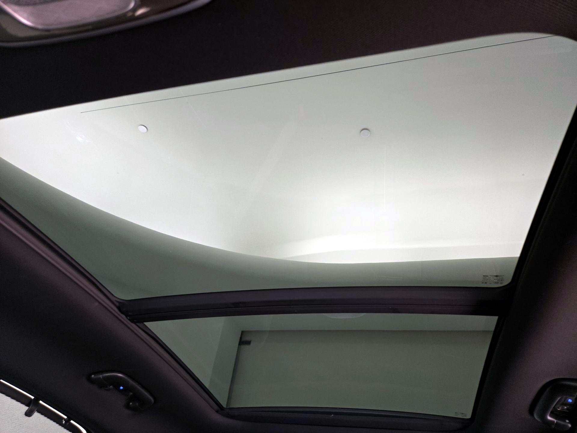 Thumbnail: 2023 Genesis GV70 - 20