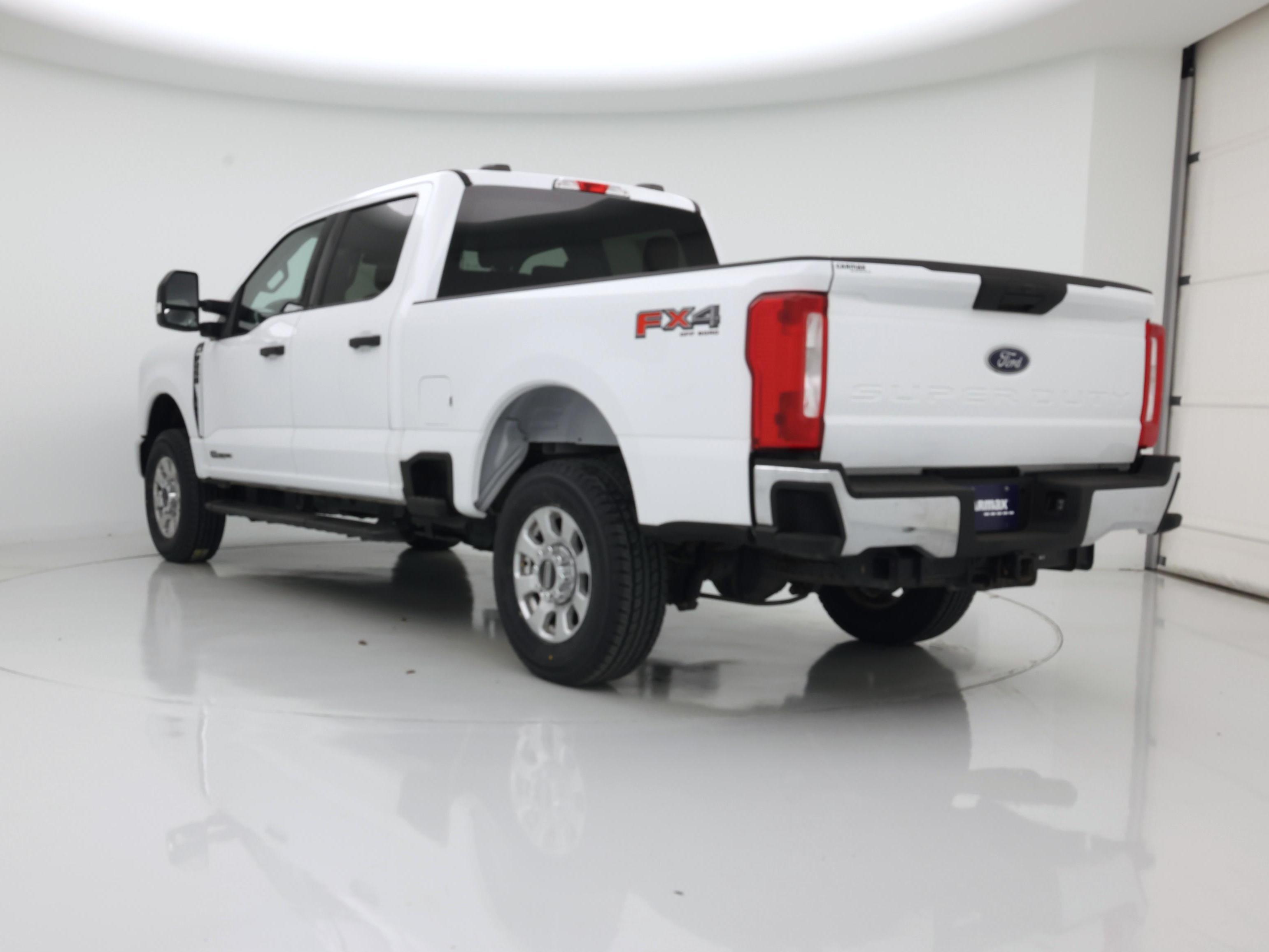 Thumbnail: 2024 Ford F-250 - 2