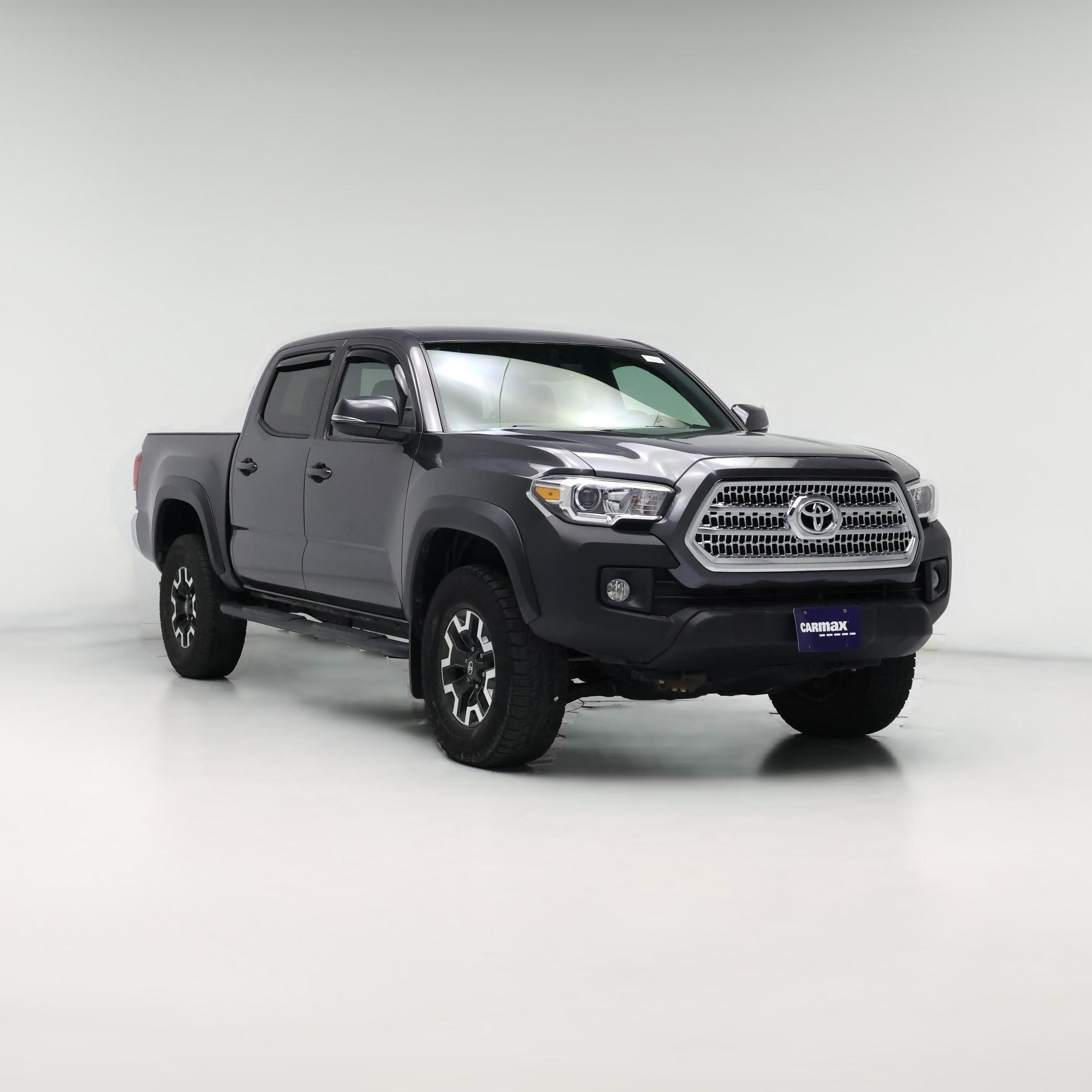 Thumbnail: 2016 Toyota Tacoma - 1