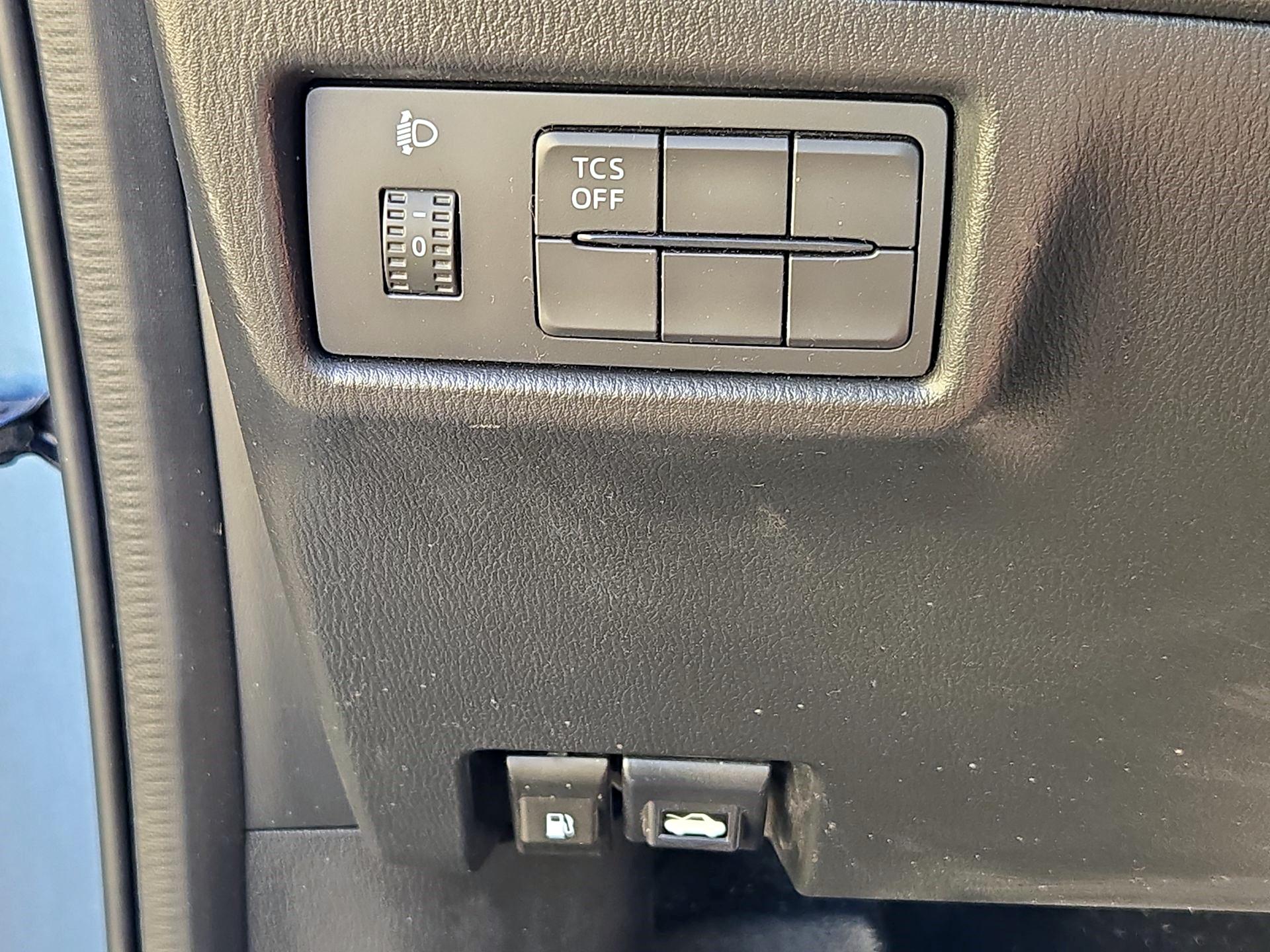 Thumbnail: 2017 Mazda CX-5 - 11