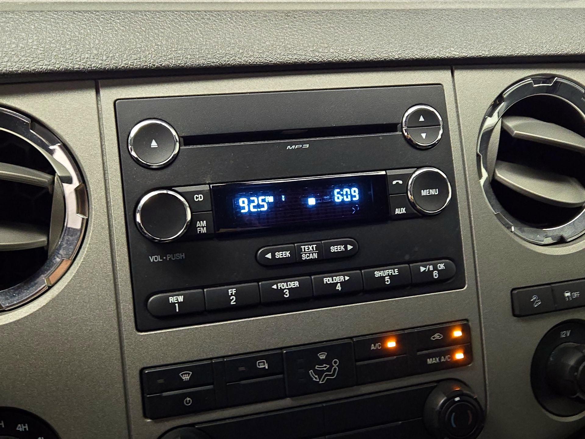 Thumbnail: 2015 Ford F-250 - 14