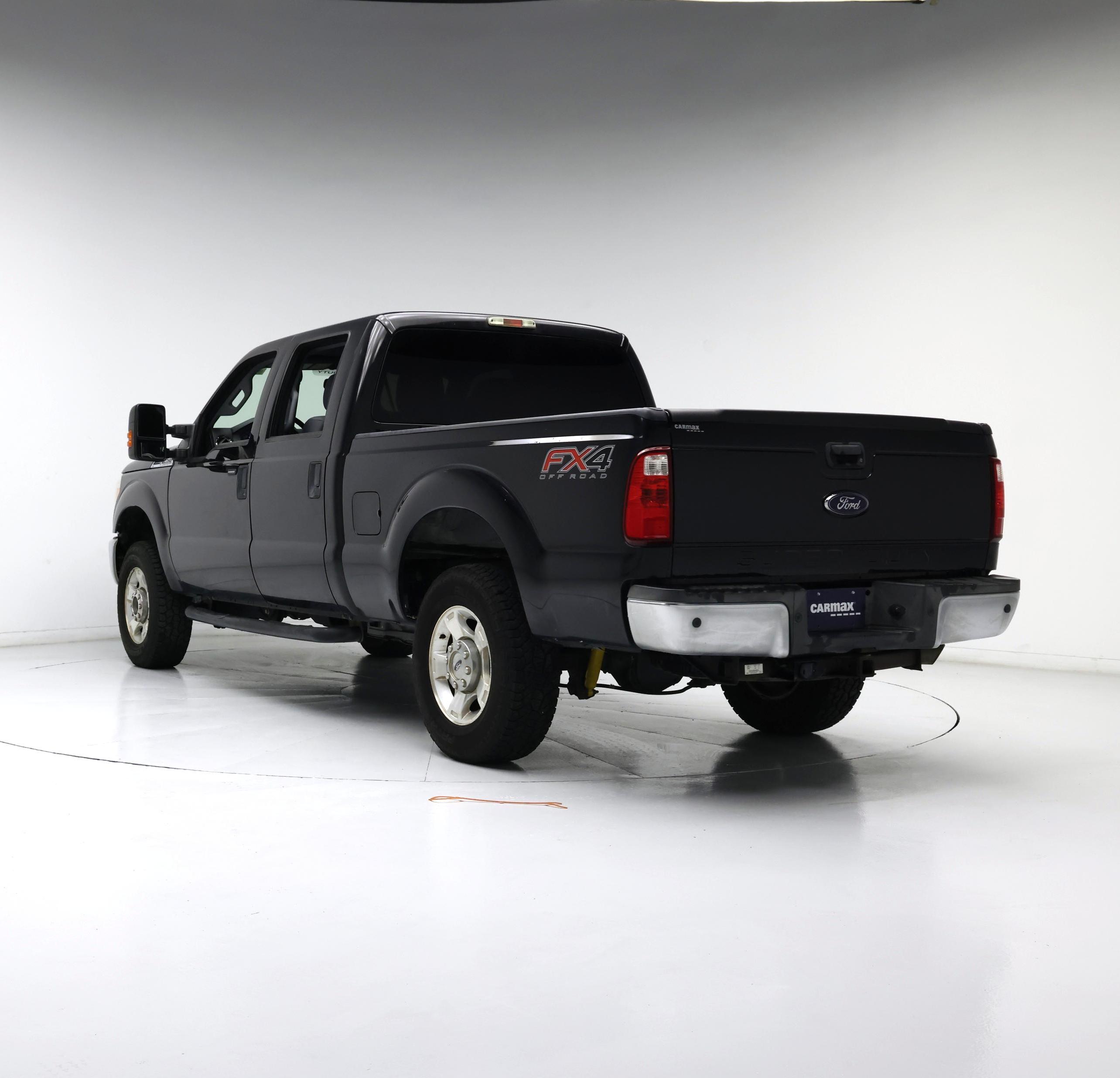 Thumbnail: 2015 Ford F-250 - 2