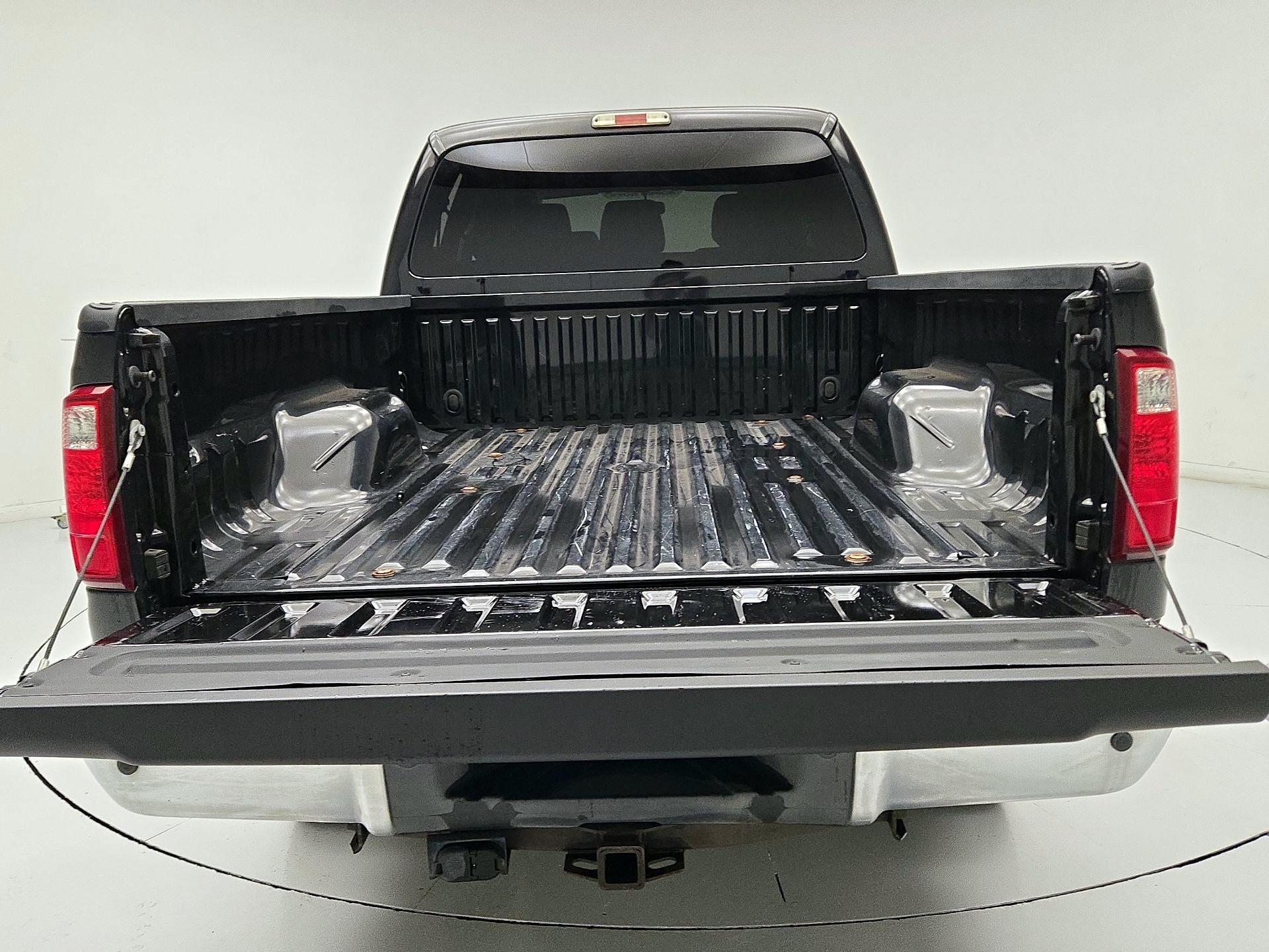 Thumbnail: 2015 Ford F-250 - 19