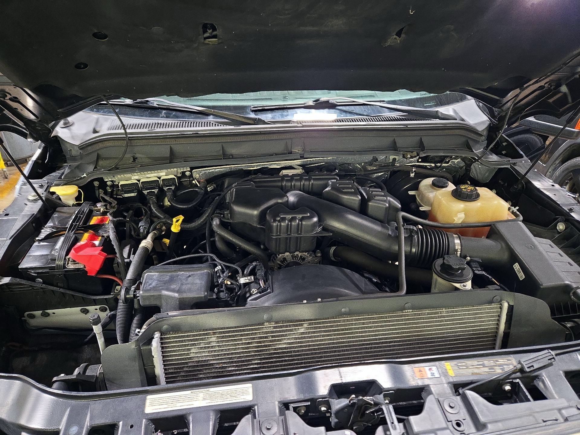 Thumbnail: 2015 Ford F-250 - 20