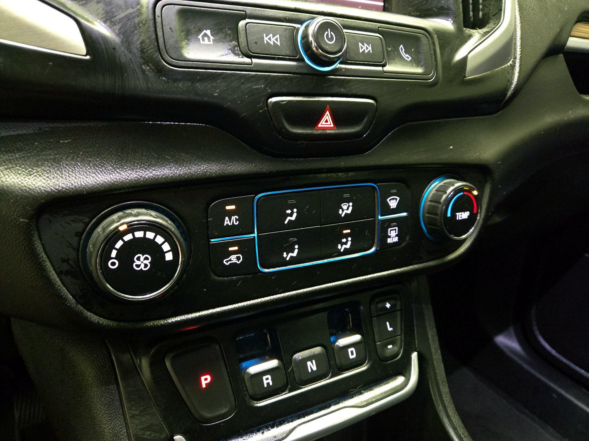 Thumbnail: 2021 GMC Terrain - 16