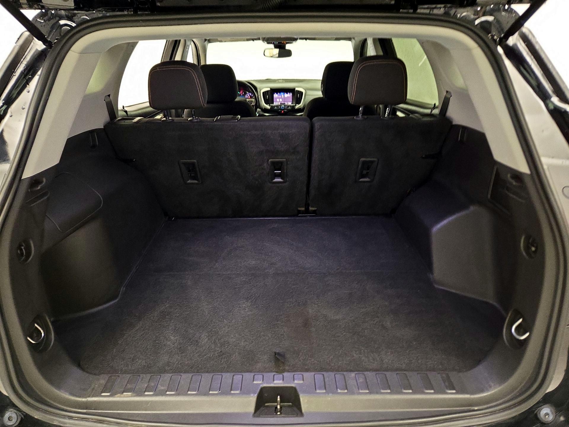 Thumbnail: 2021 GMC Terrain - 20