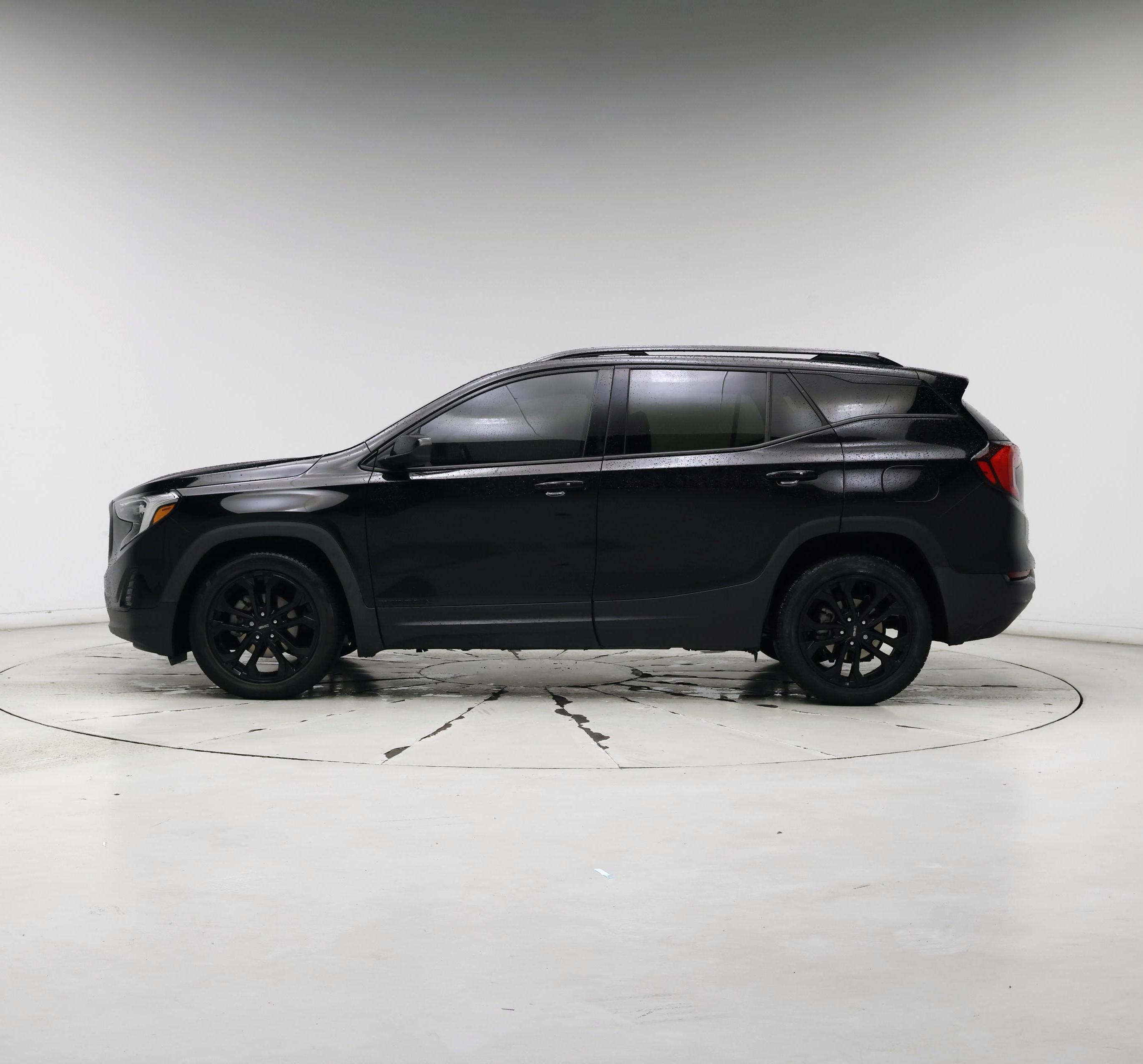 Thumbnail: 2021 GMC Terrain - 3