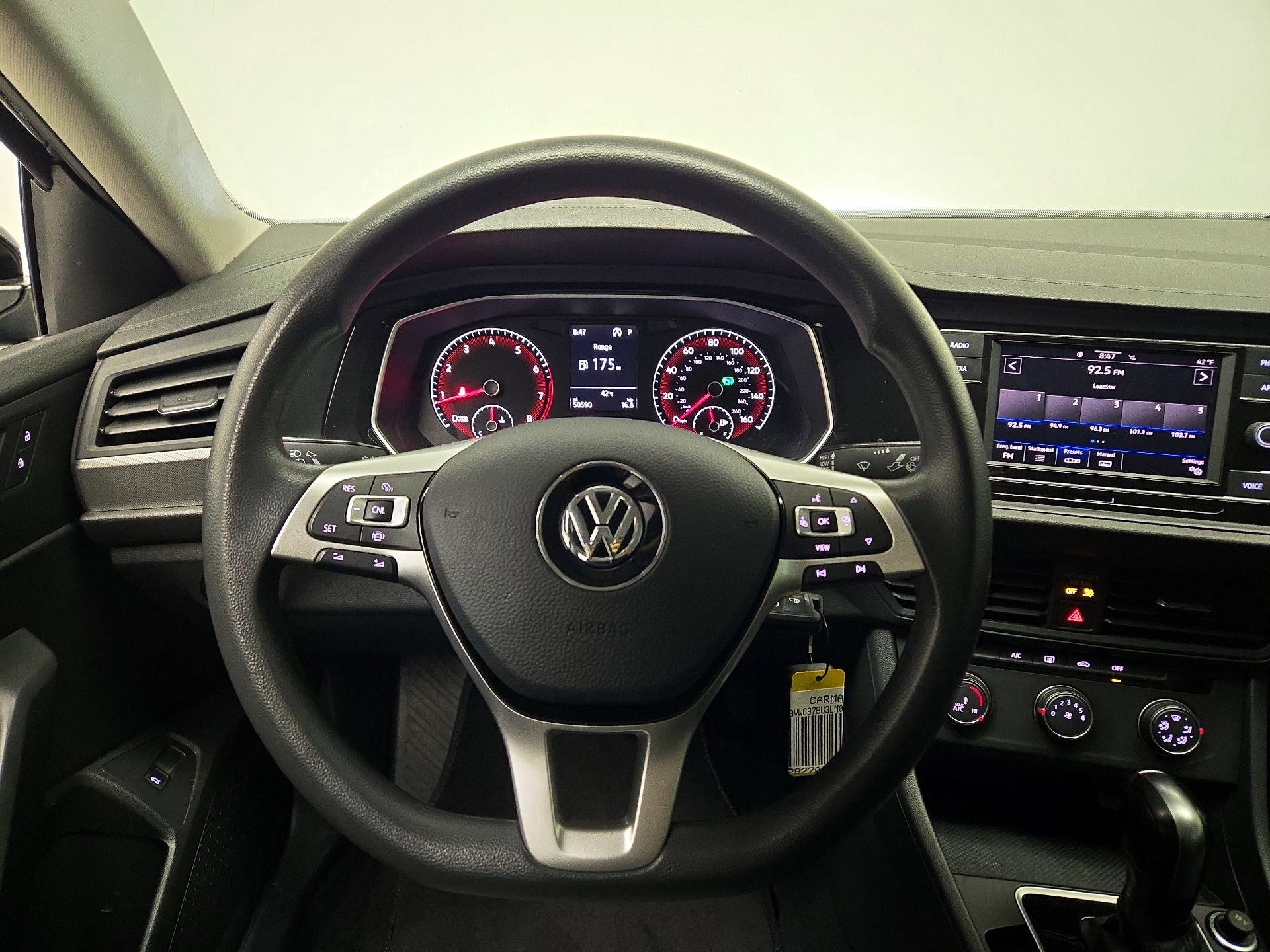 Thumbnail: 2020 Volkswagen Jetta - 10