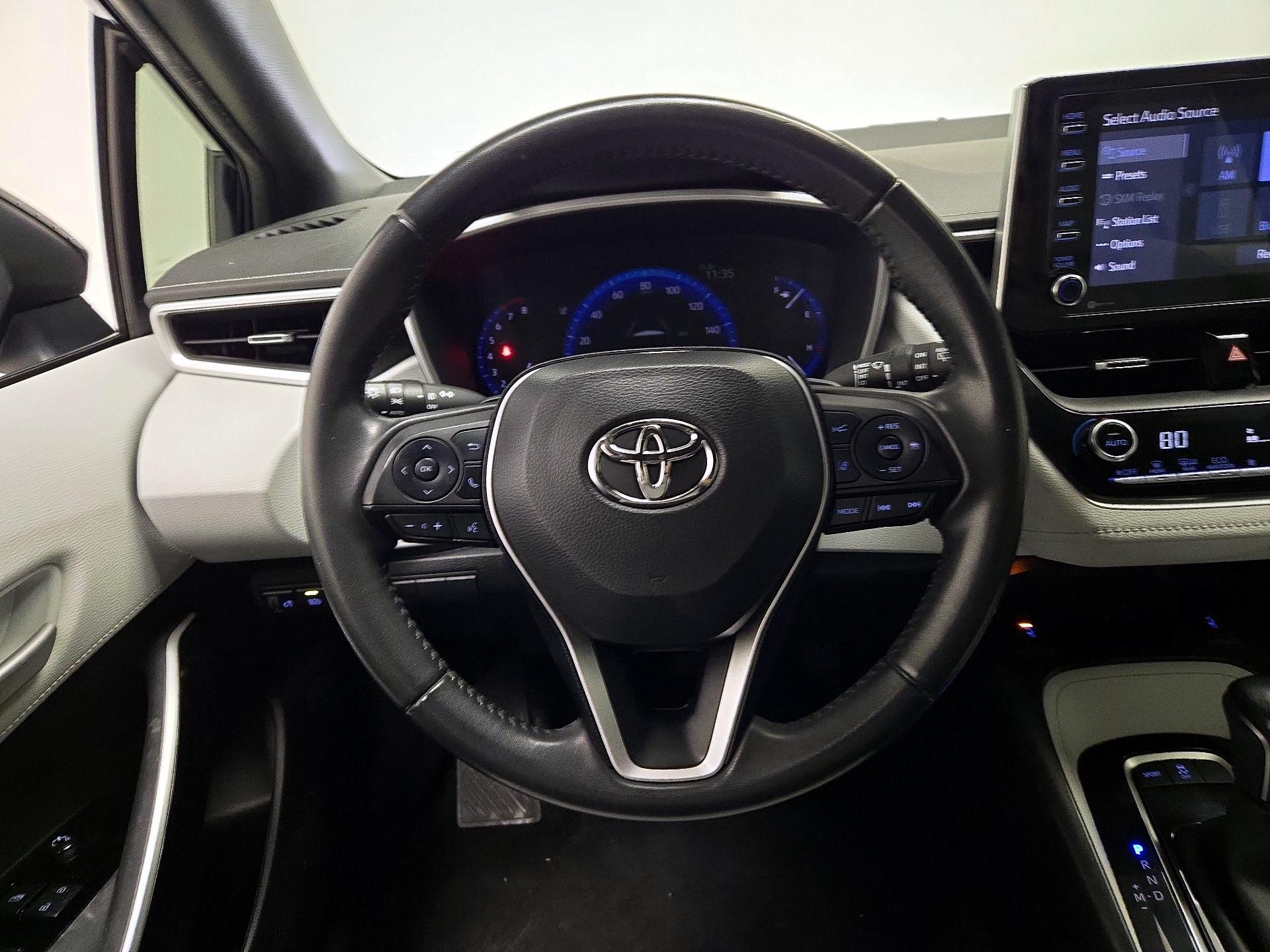 Thumbnail: 2022 Toyota Corolla - 10