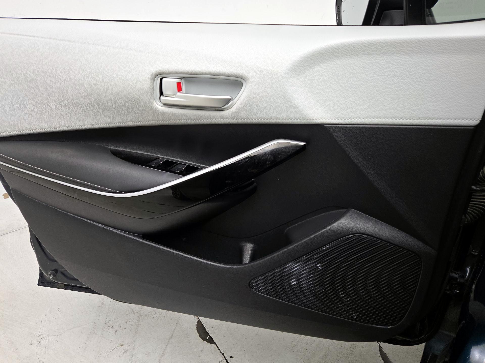 Thumbnail: 2022 Toyota Corolla - 12