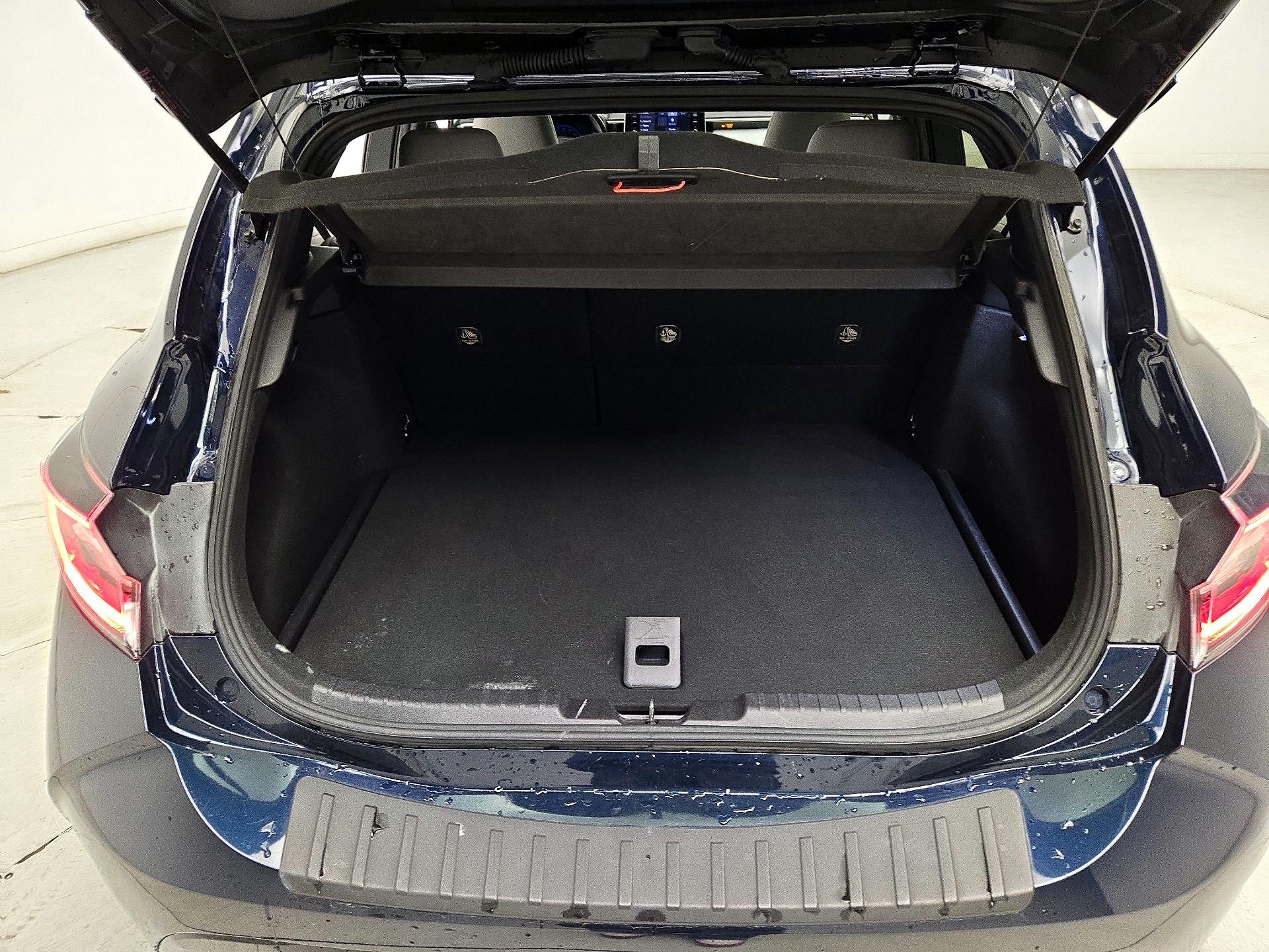 Thumbnail: 2022 Toyota Corolla - 19