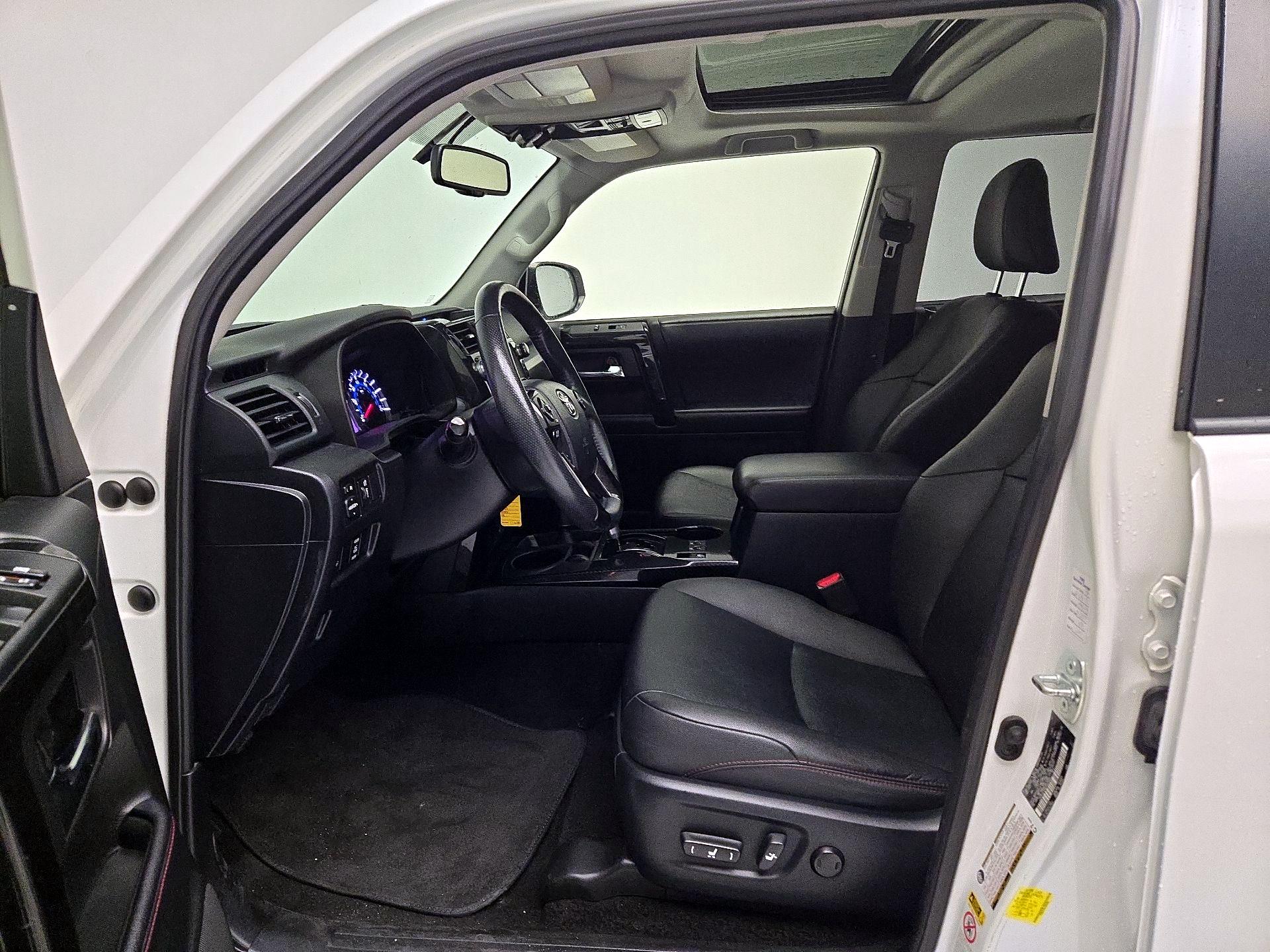 Thumbnail: 2019 Toyota 4Runner - 11