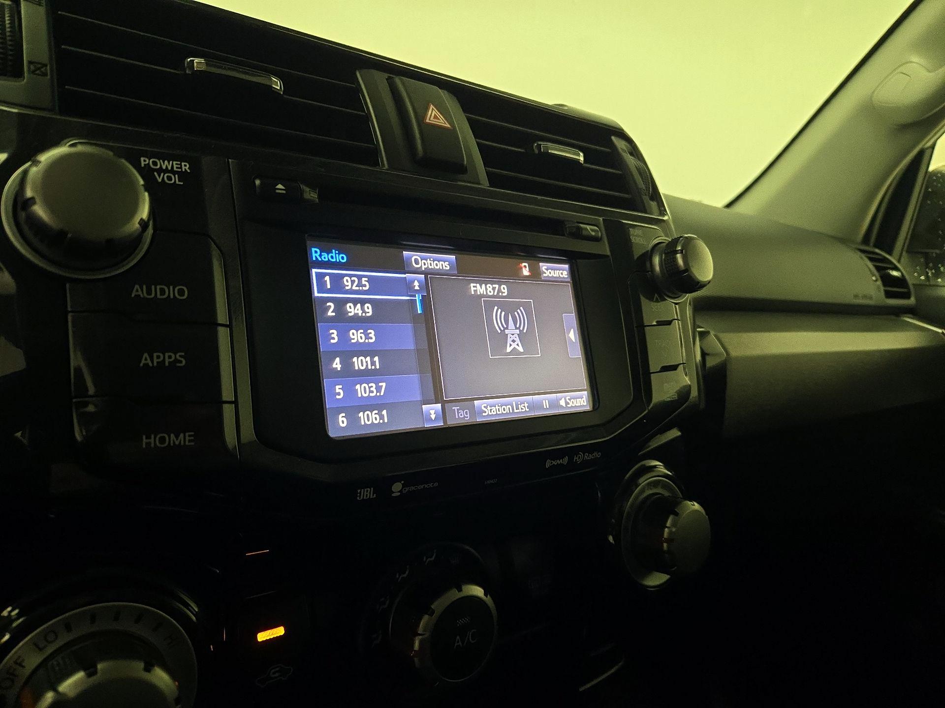 Thumbnail: 2019 Toyota 4Runner - 14