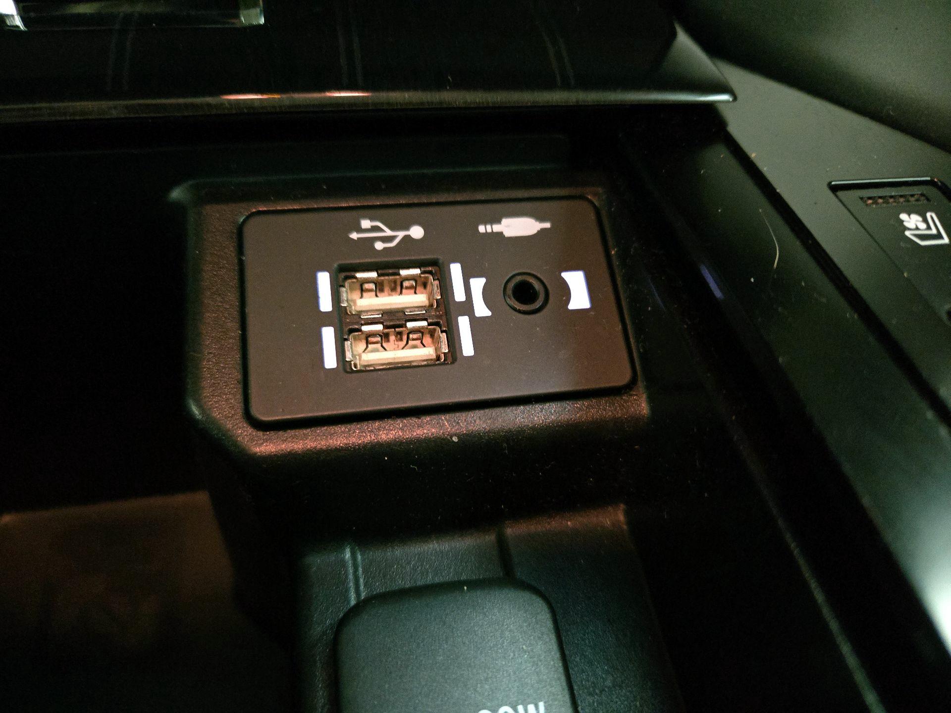 Thumbnail: 2021 Lexus GX - 19