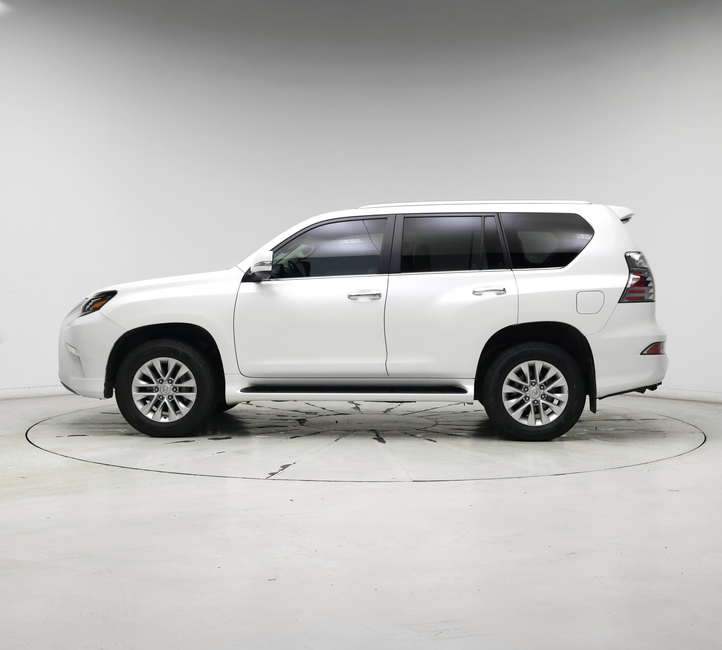 Thumbnail: 2021 Lexus GX - 3