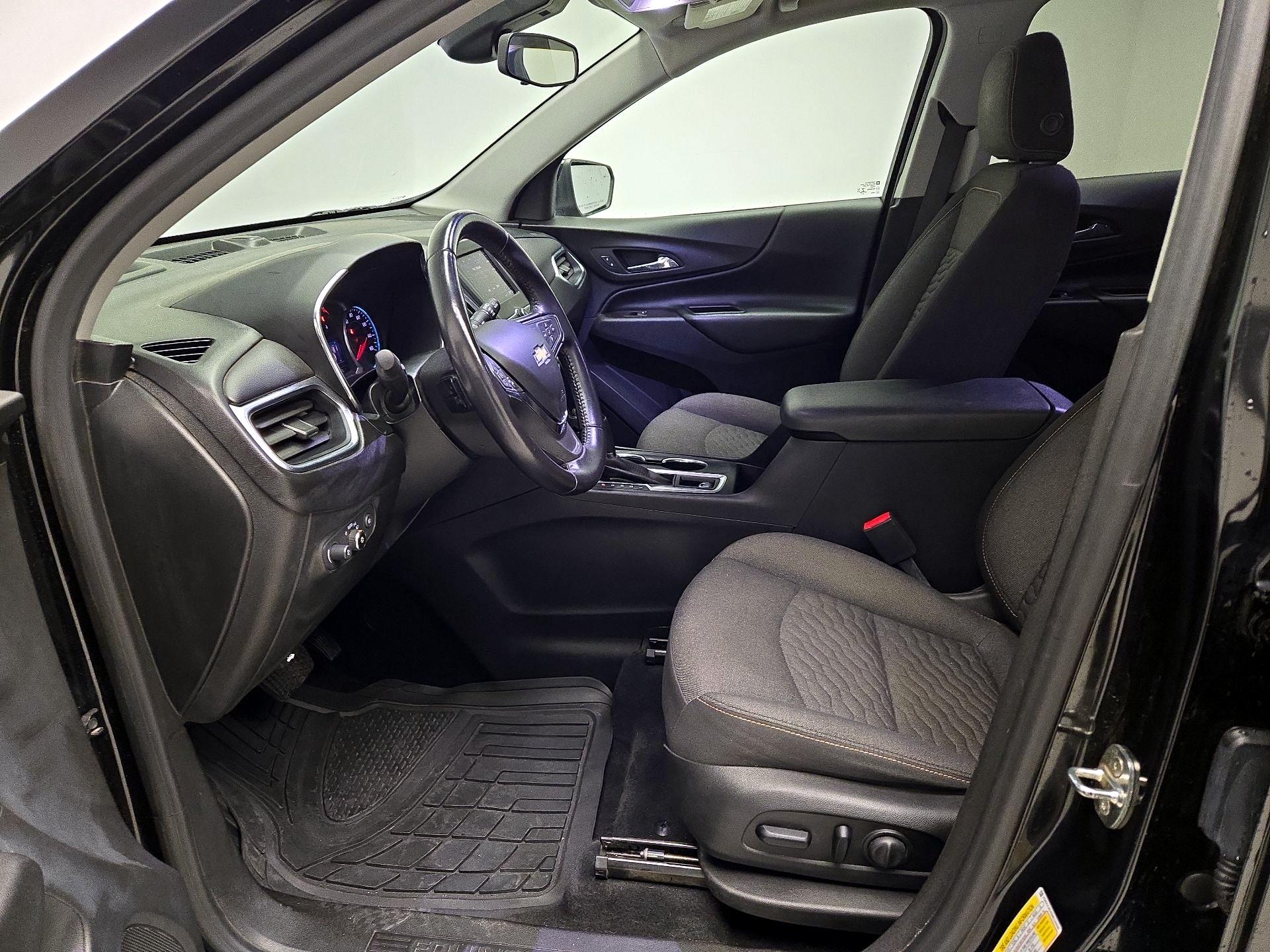 Thumbnail: 2021 Chevrolet Equinox - 11