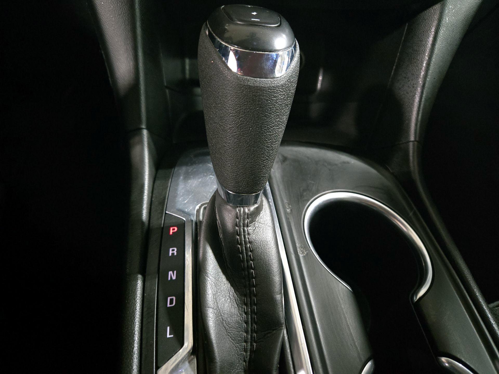 Thumbnail: 2021 Chevrolet Equinox - 16