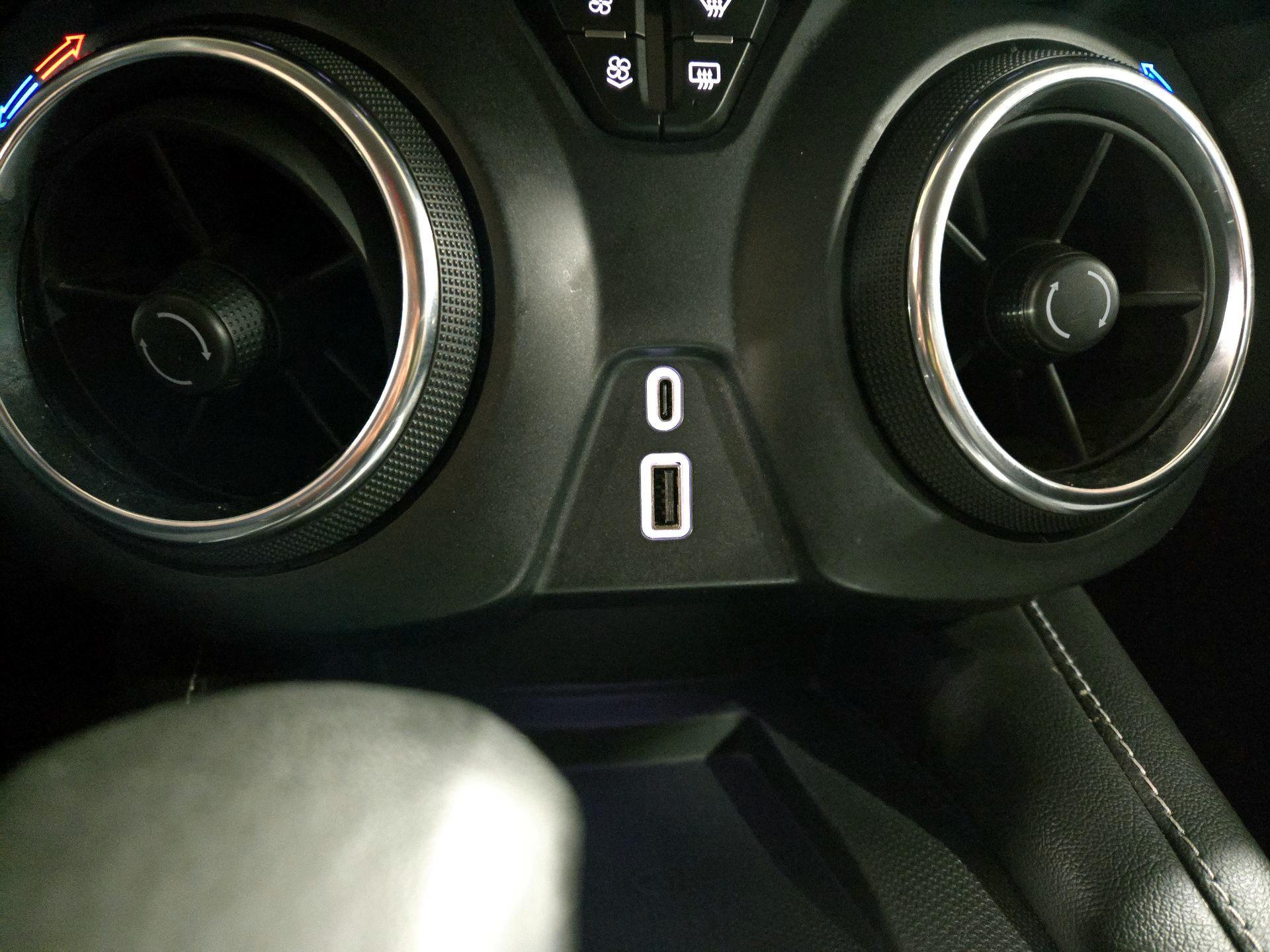 Thumbnail: 2024 Chevrolet Blazer - 18