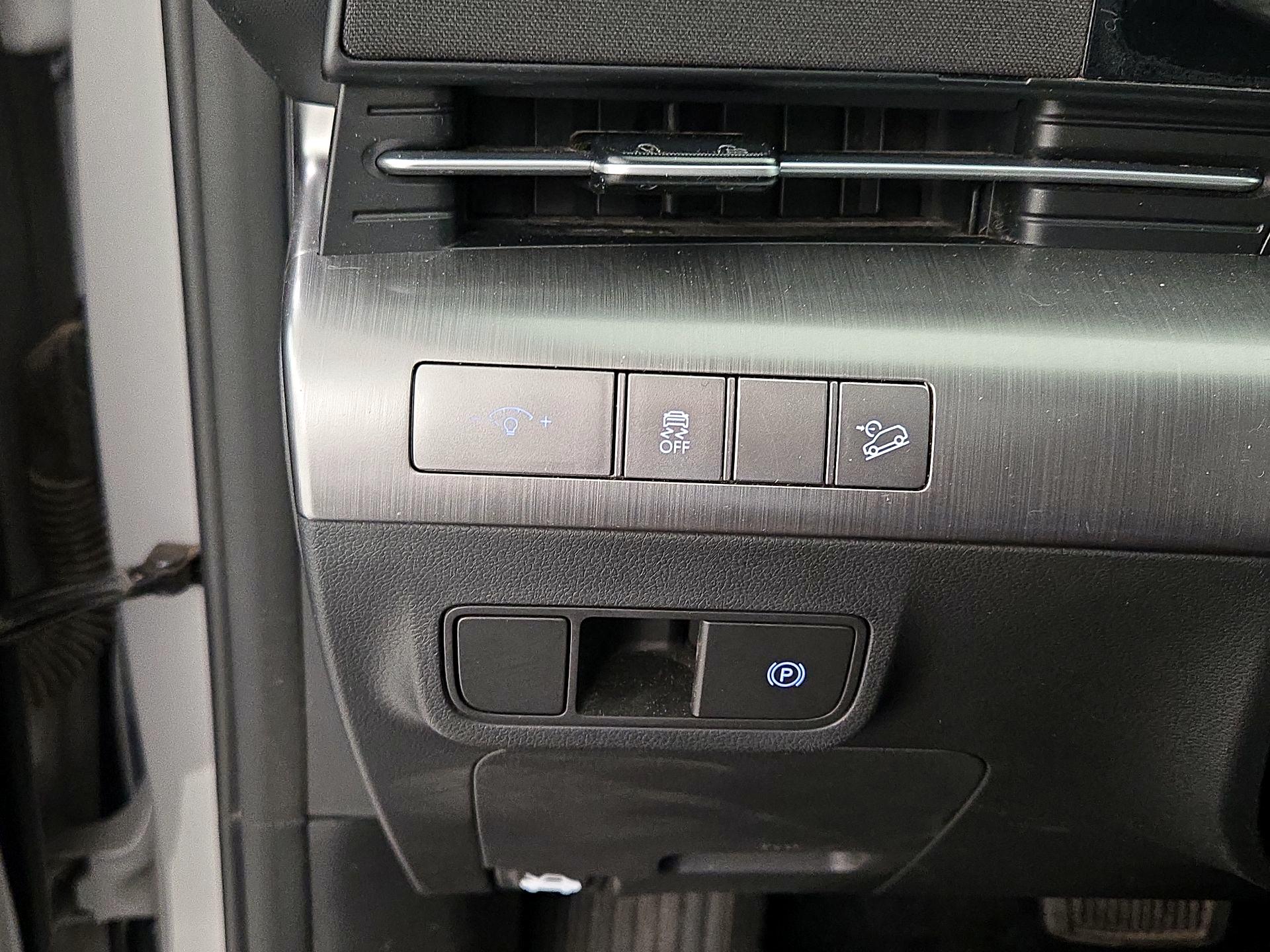 Thumbnail: 2024 Hyundai Kona - 13