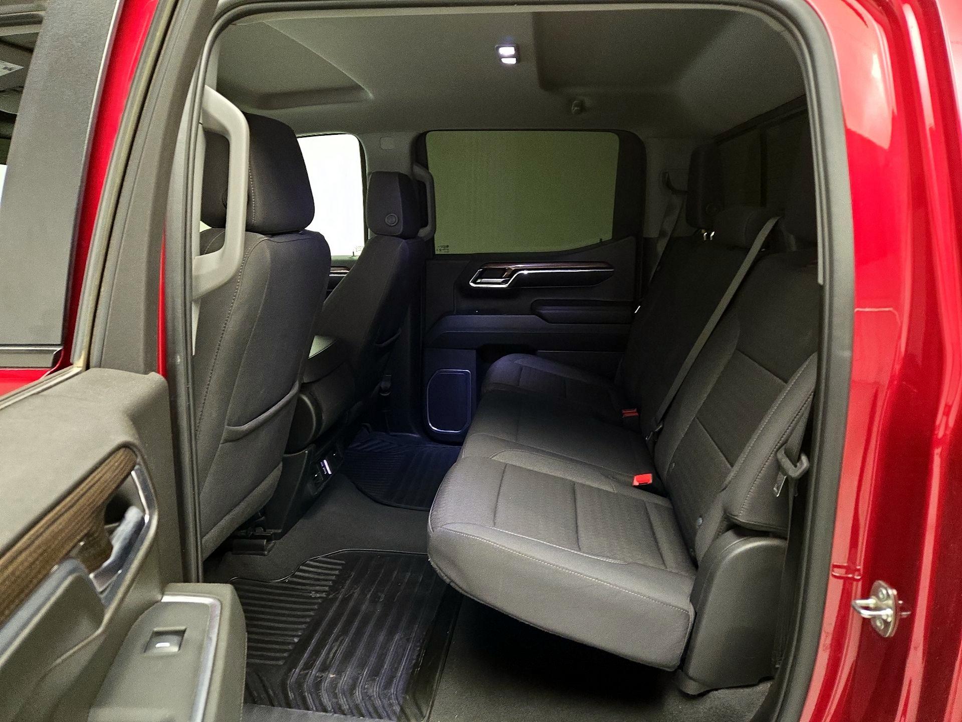 Thumbnail: 2024 Chevrolet Silverado 1500 - 20