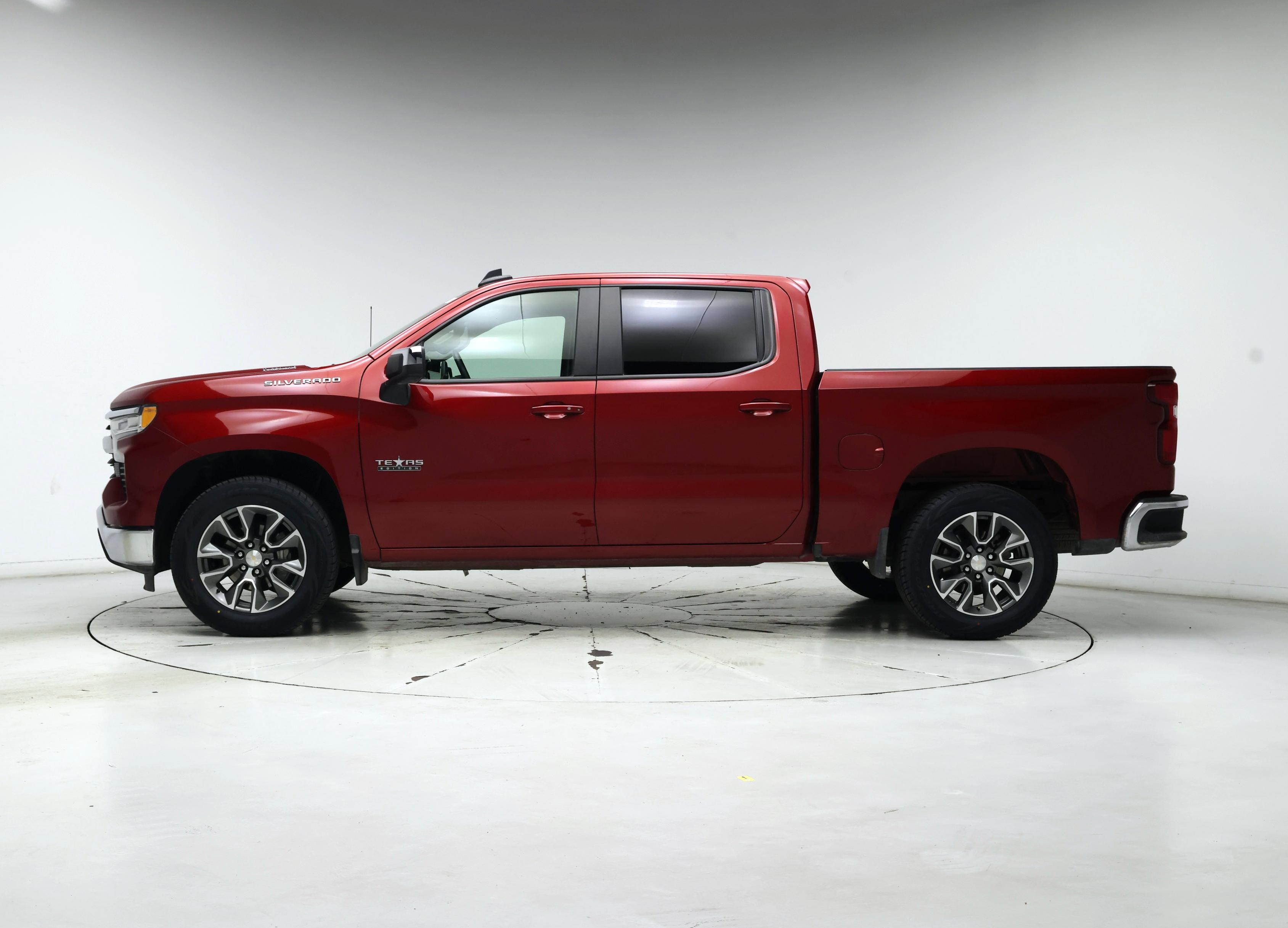 Thumbnail: 2024 Chevrolet Silverado 1500 - 3