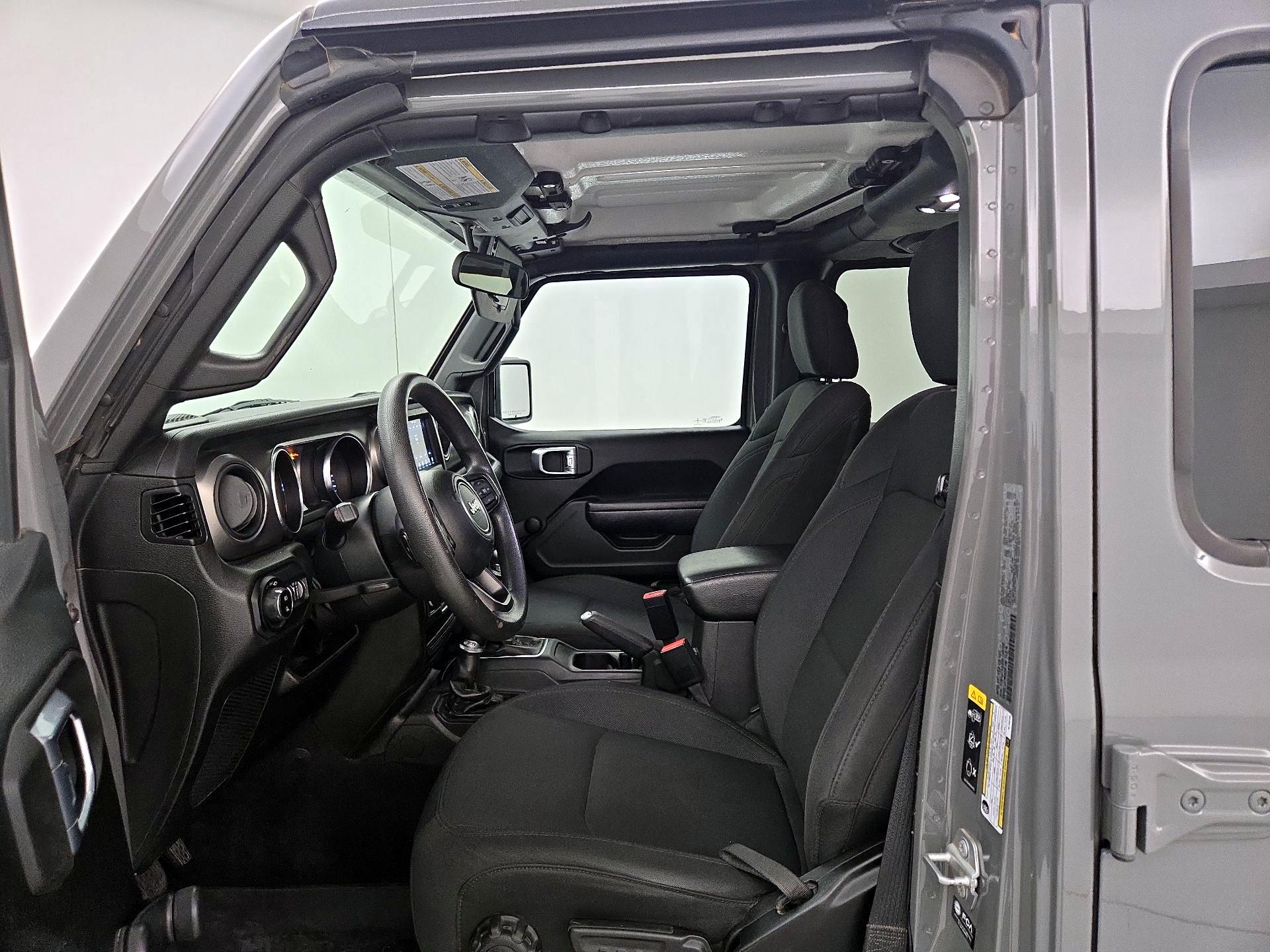 Thumbnail: 2022 Jeep Gladiator - 11