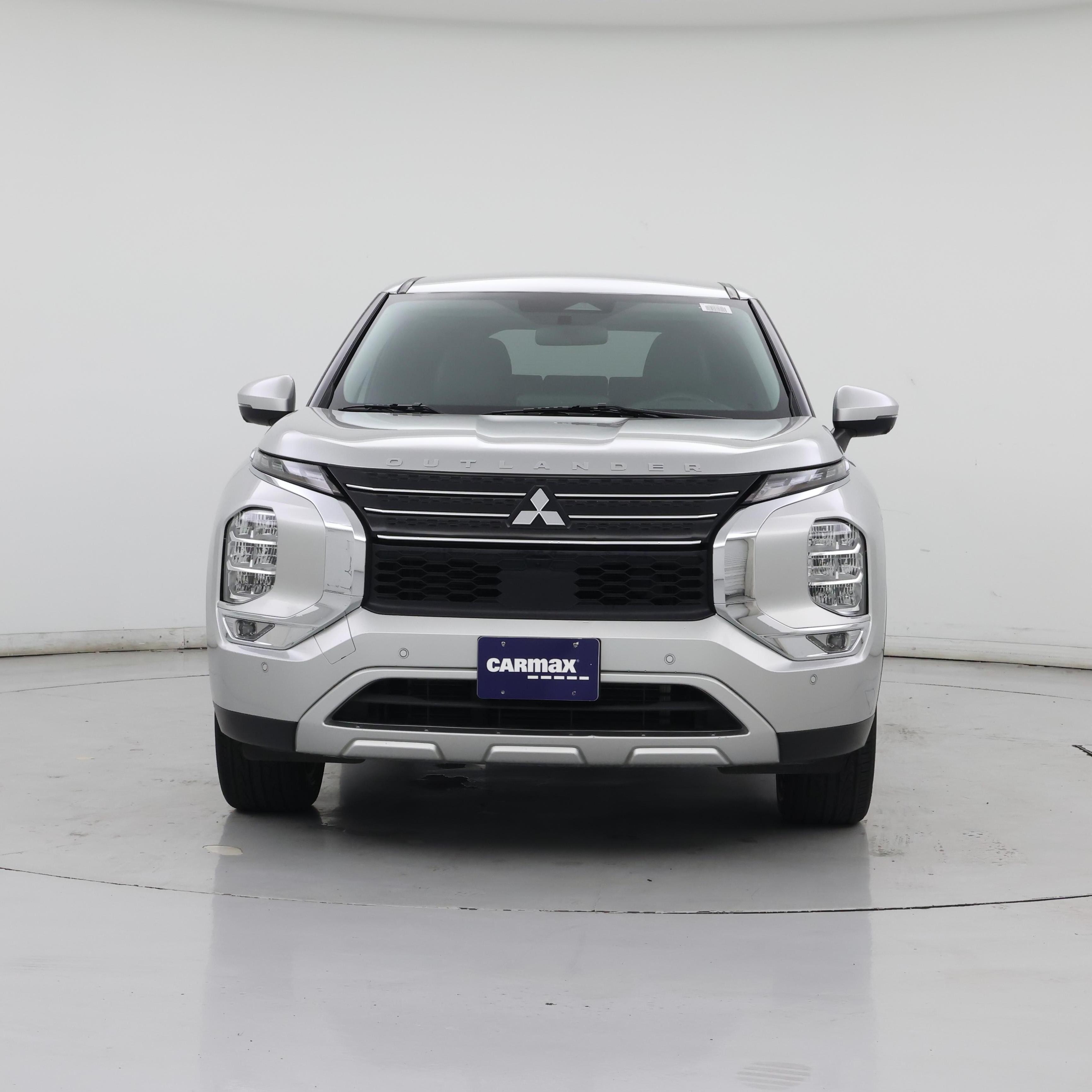 Thumbnail: 2023 Mitsubishi Outlander - 5