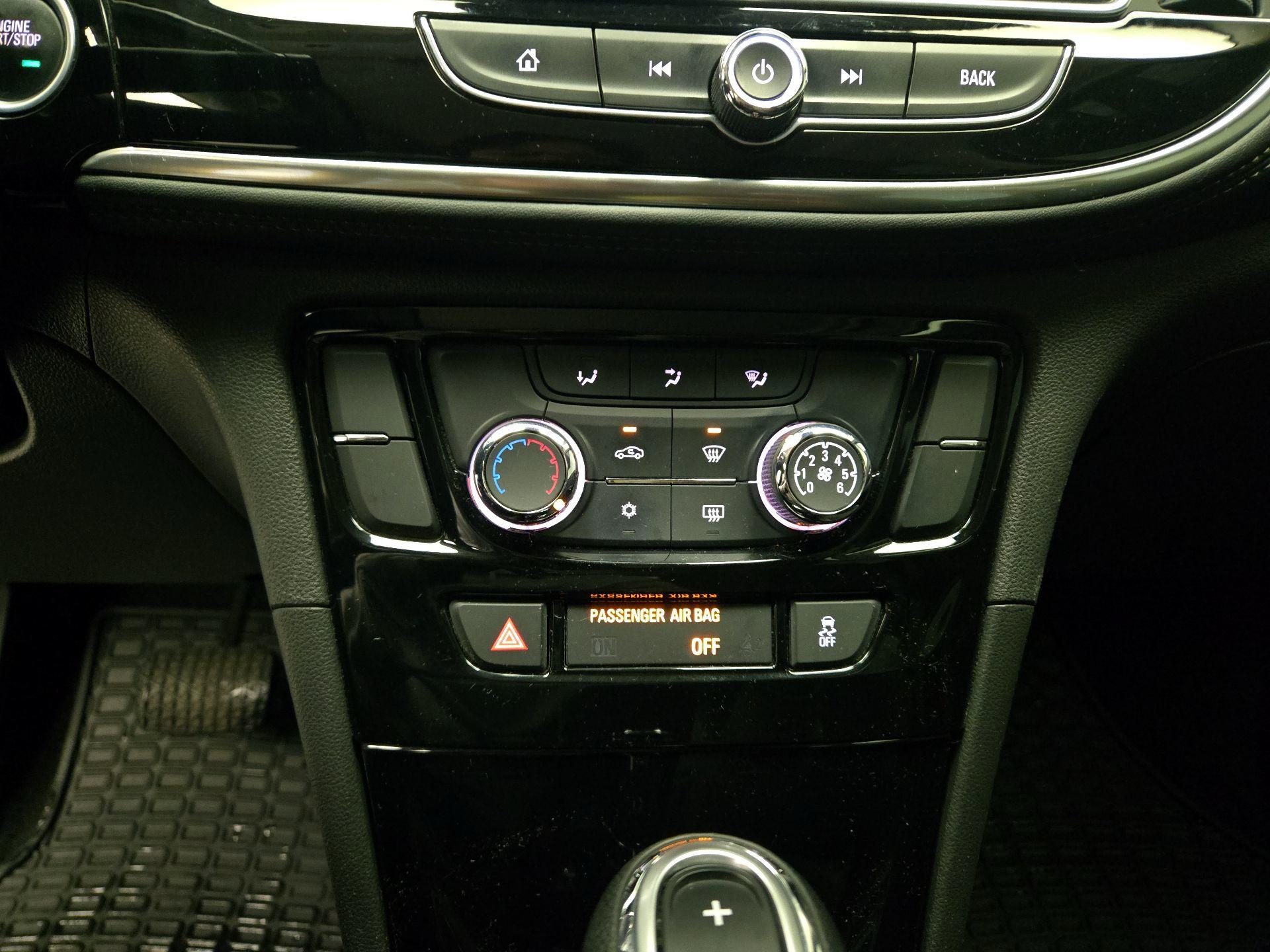 Thumbnail: 2018 Buick Encore - 16