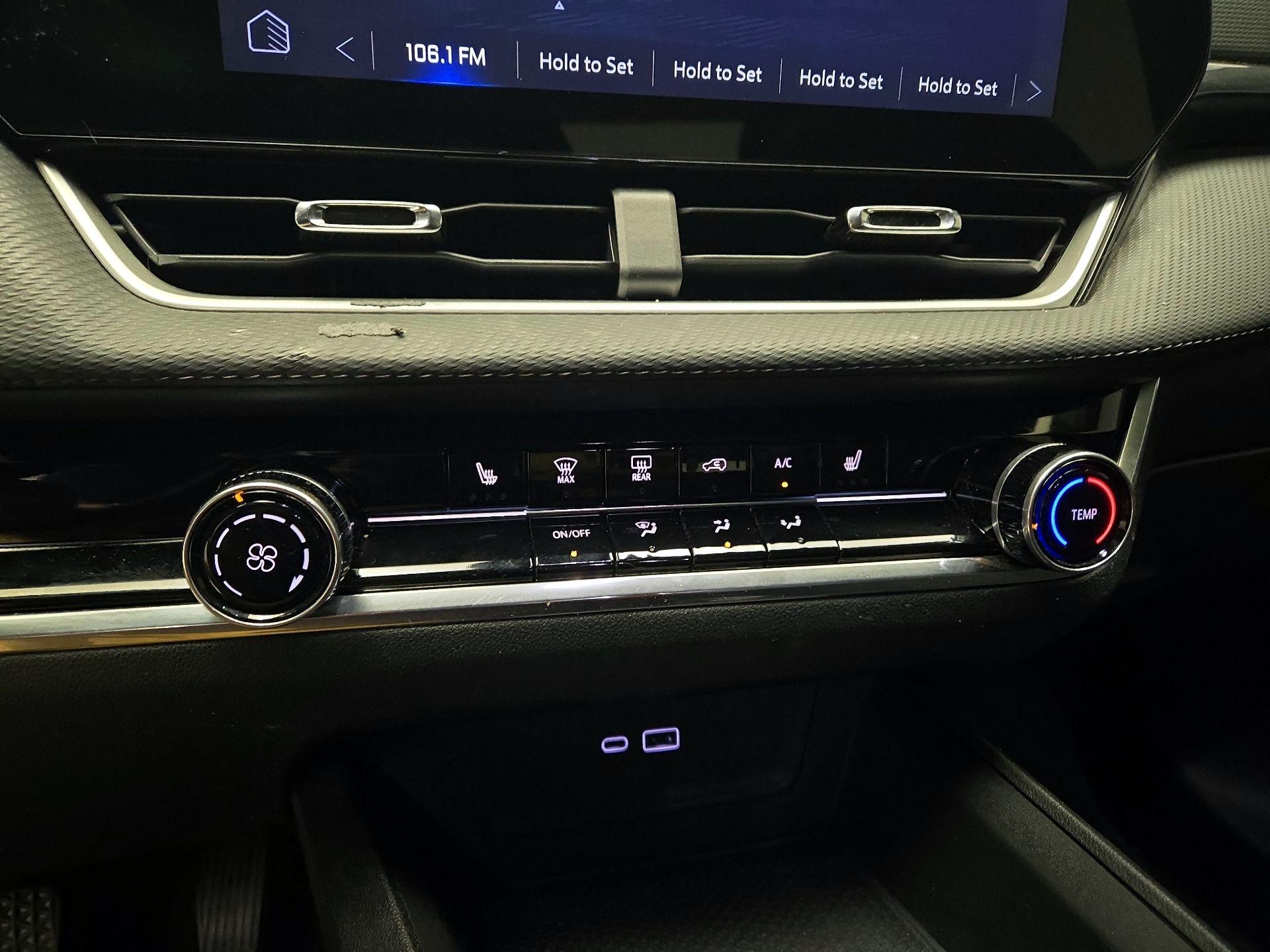 Thumbnail: 2025 Chevrolet Equinox - 17