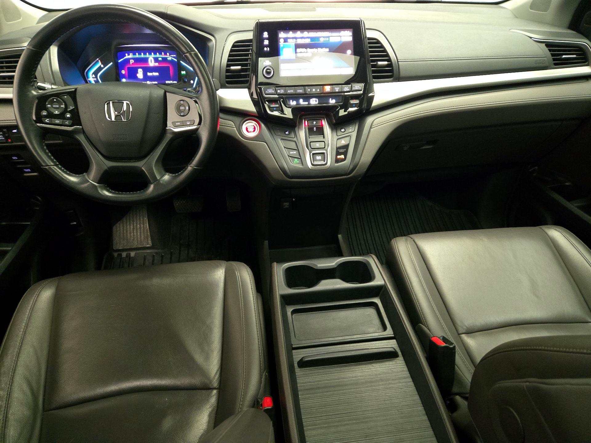 Thumbnail: 2018 Honda Odyssey - 9