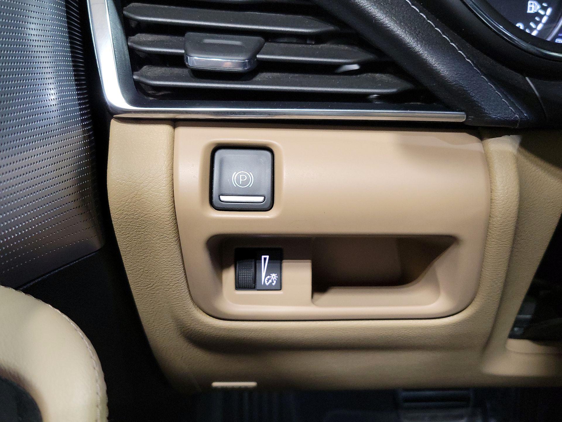 Thumbnail: 2020 Cadillac CT5 - 13