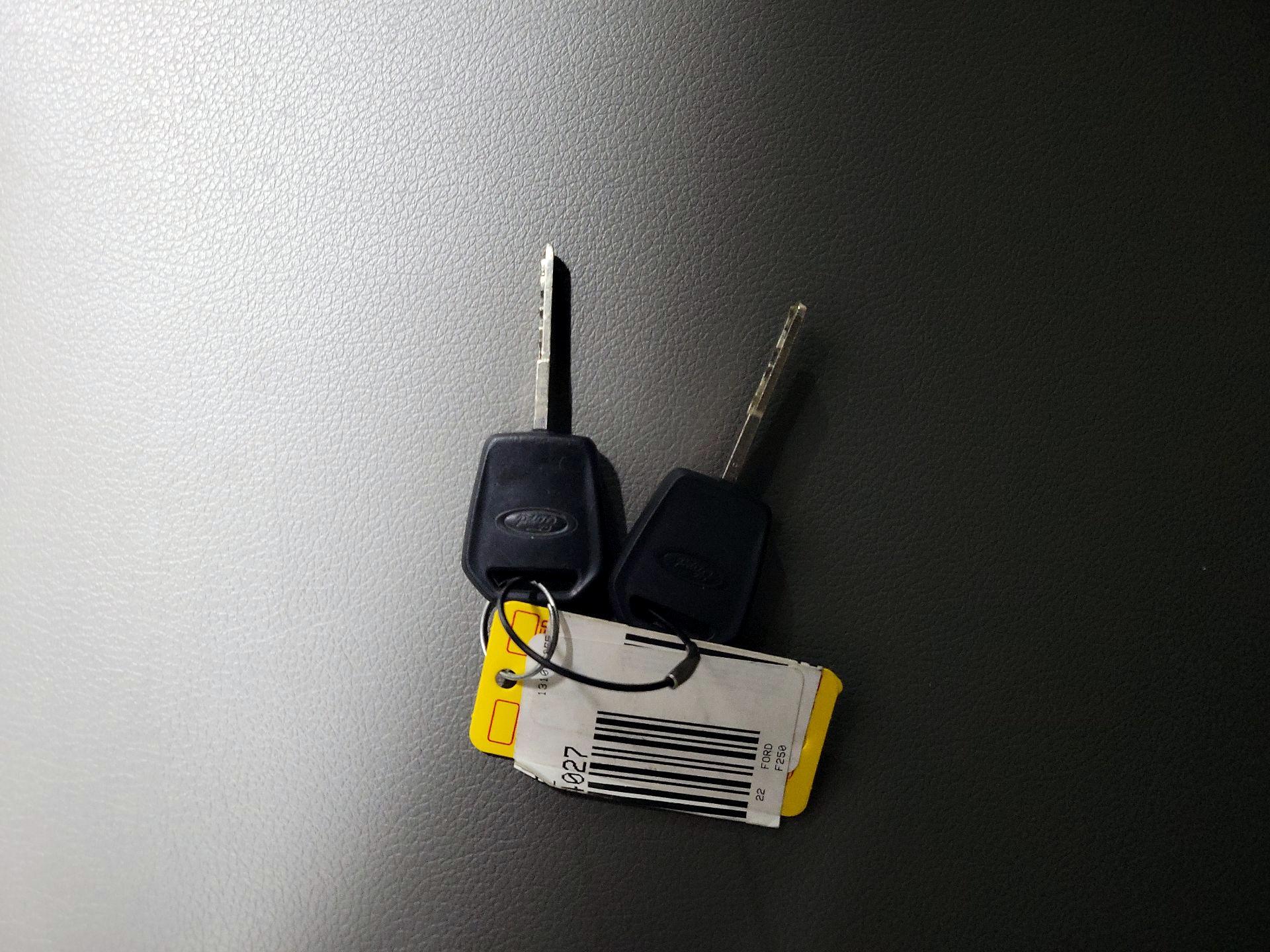 Thumbnail: 2022 Ford F-250 - 19