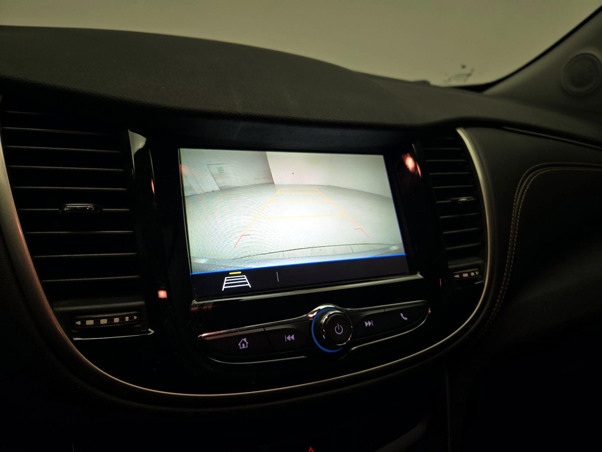 Thumbnail: 2019 Chevrolet Trax - 13