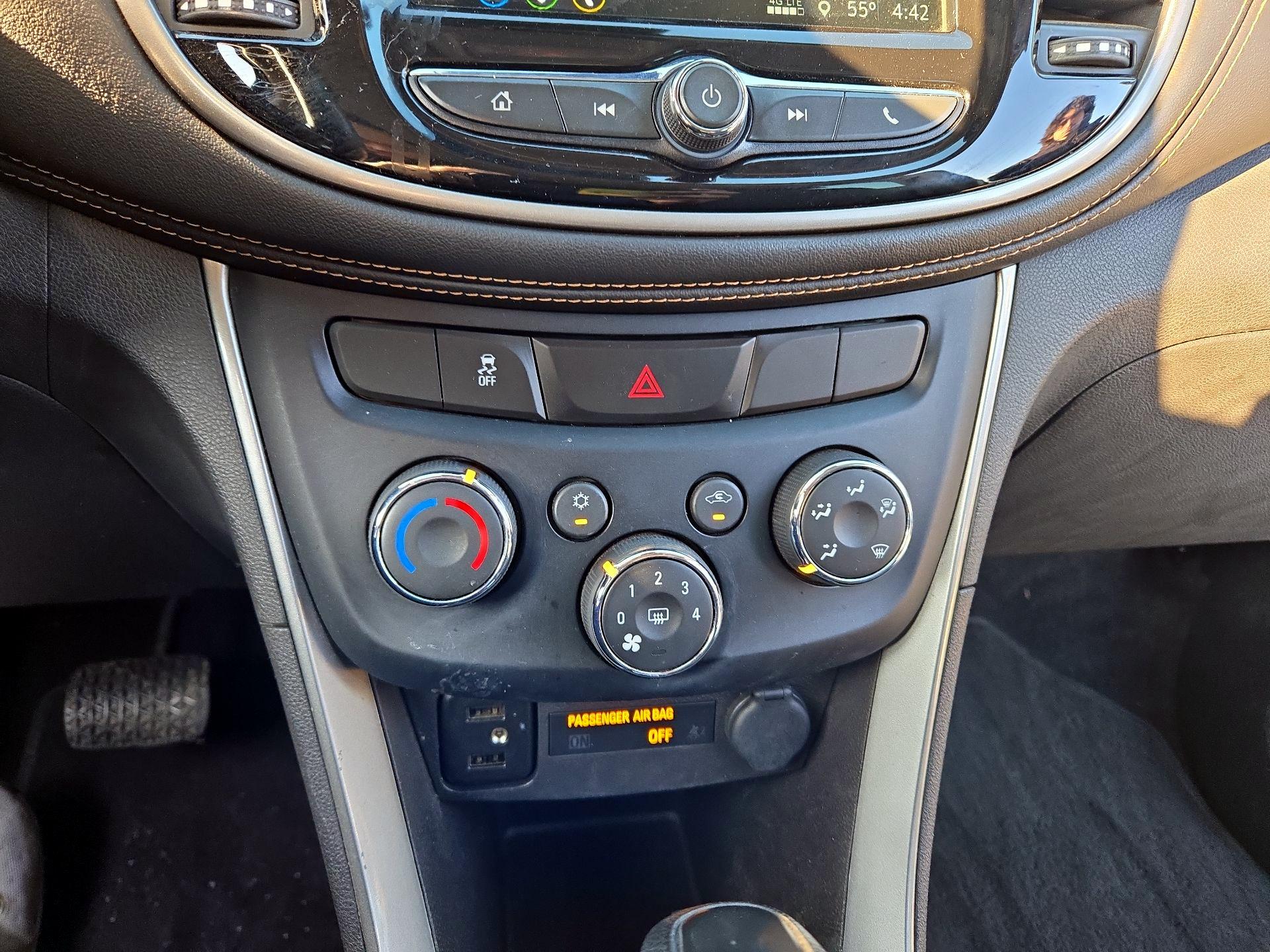 Thumbnail: 2019 Chevrolet Trax - 15