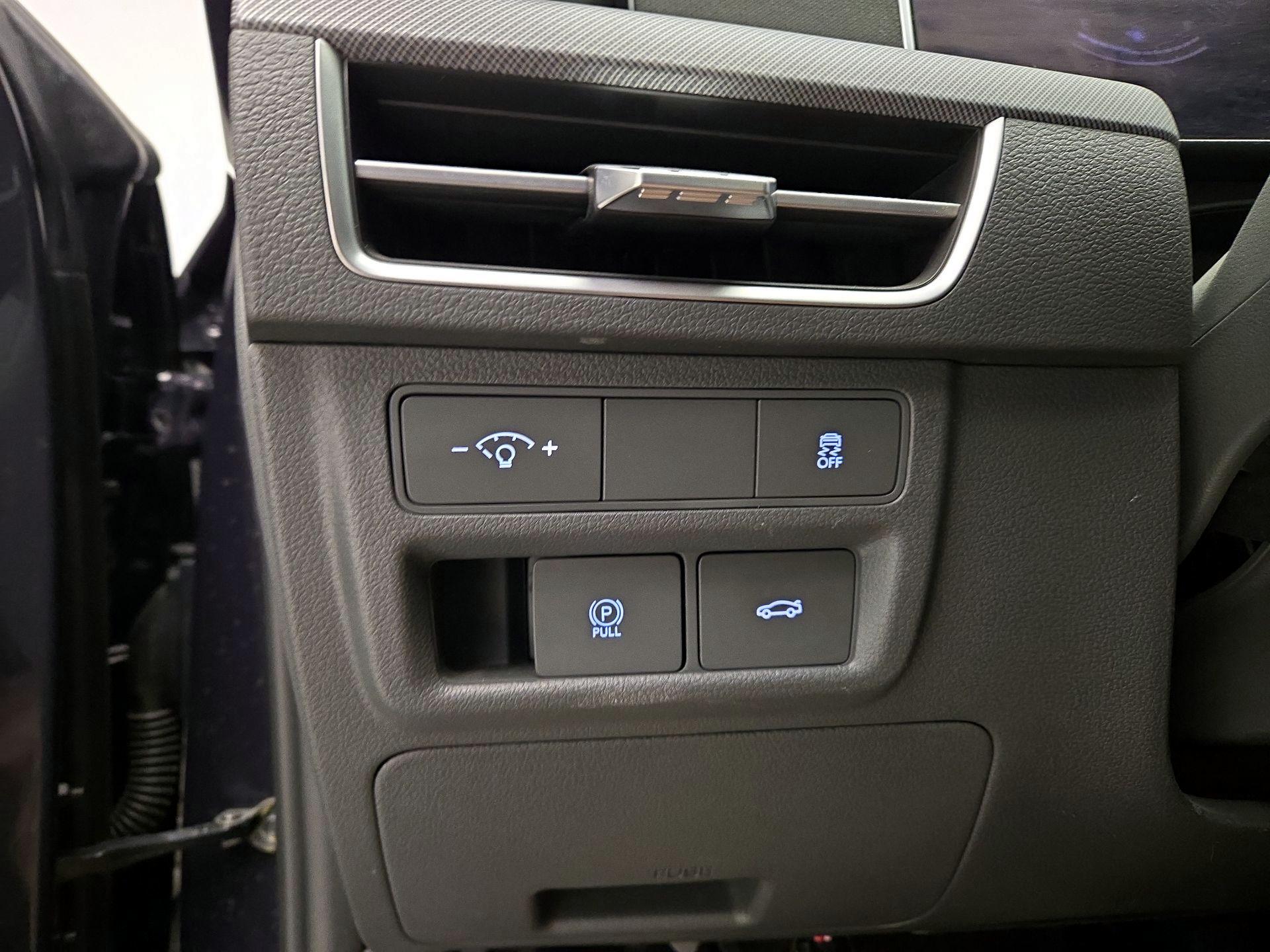 Thumbnail: 2024 Hyundai Sonata - 13