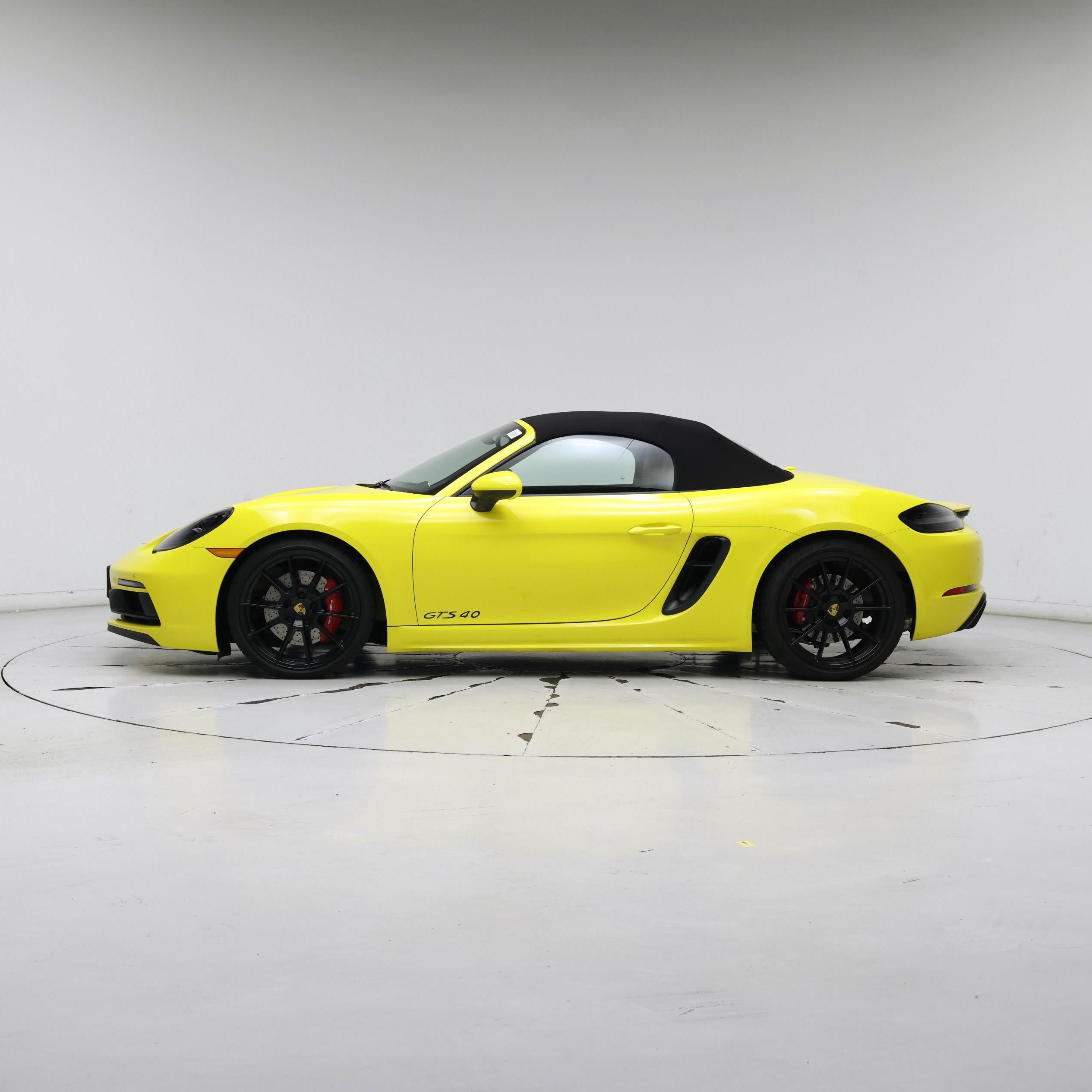 Thumbnail: 2022 Porsche 718 Boxster - 3
