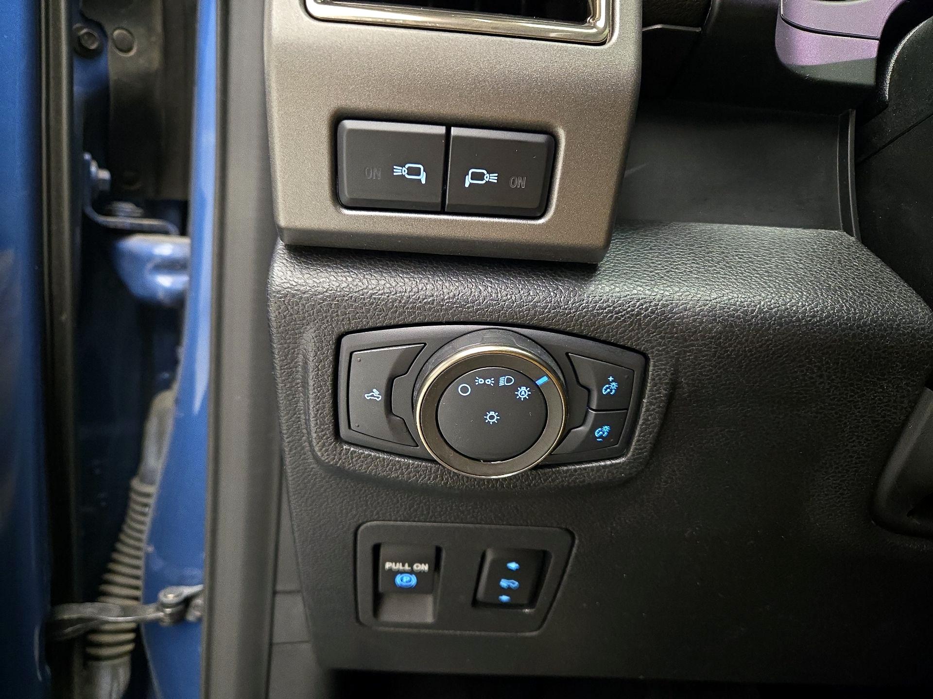 Thumbnail: 2019 Ford F-150 - 13