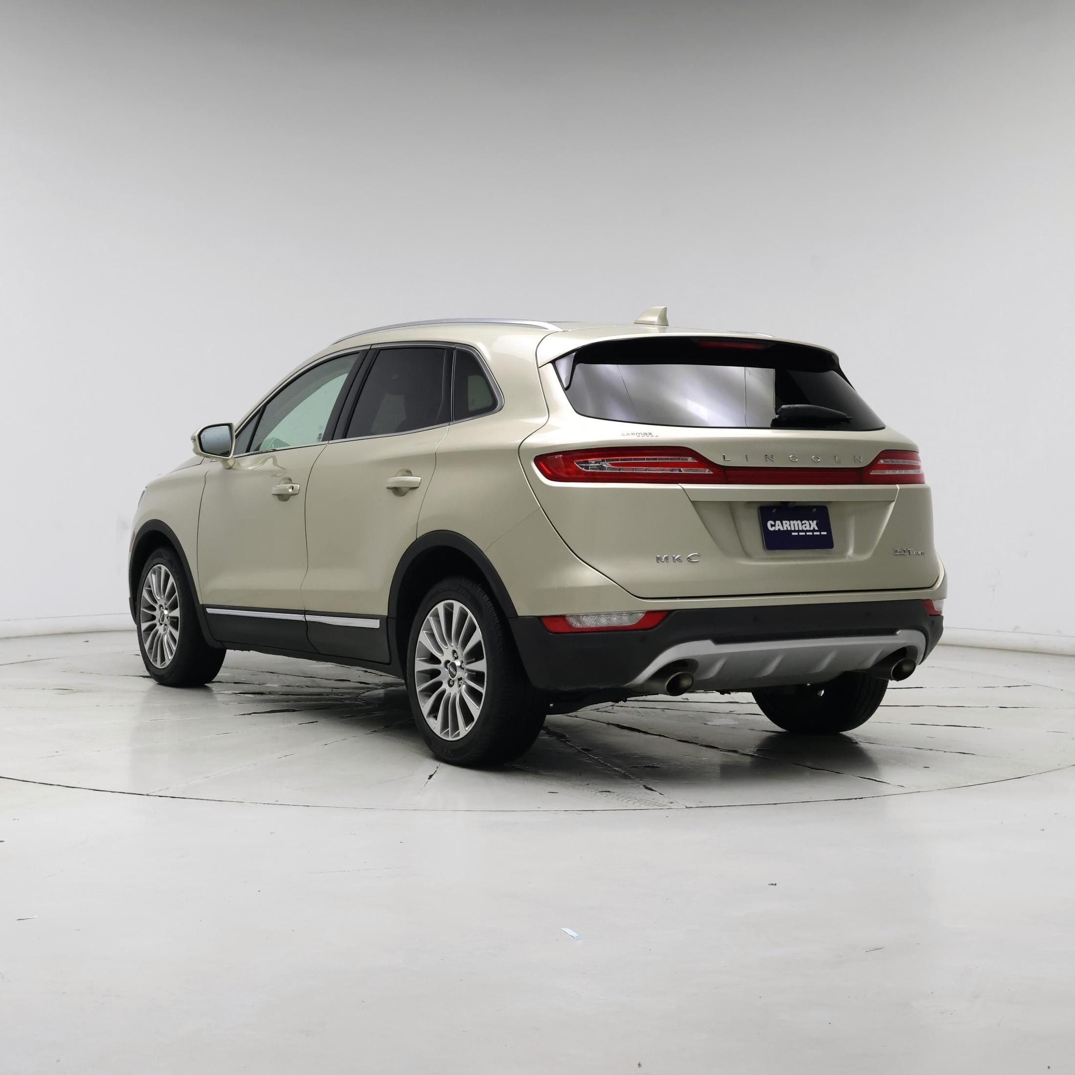 Thumbnail: 2017 Lincoln MKC - 2