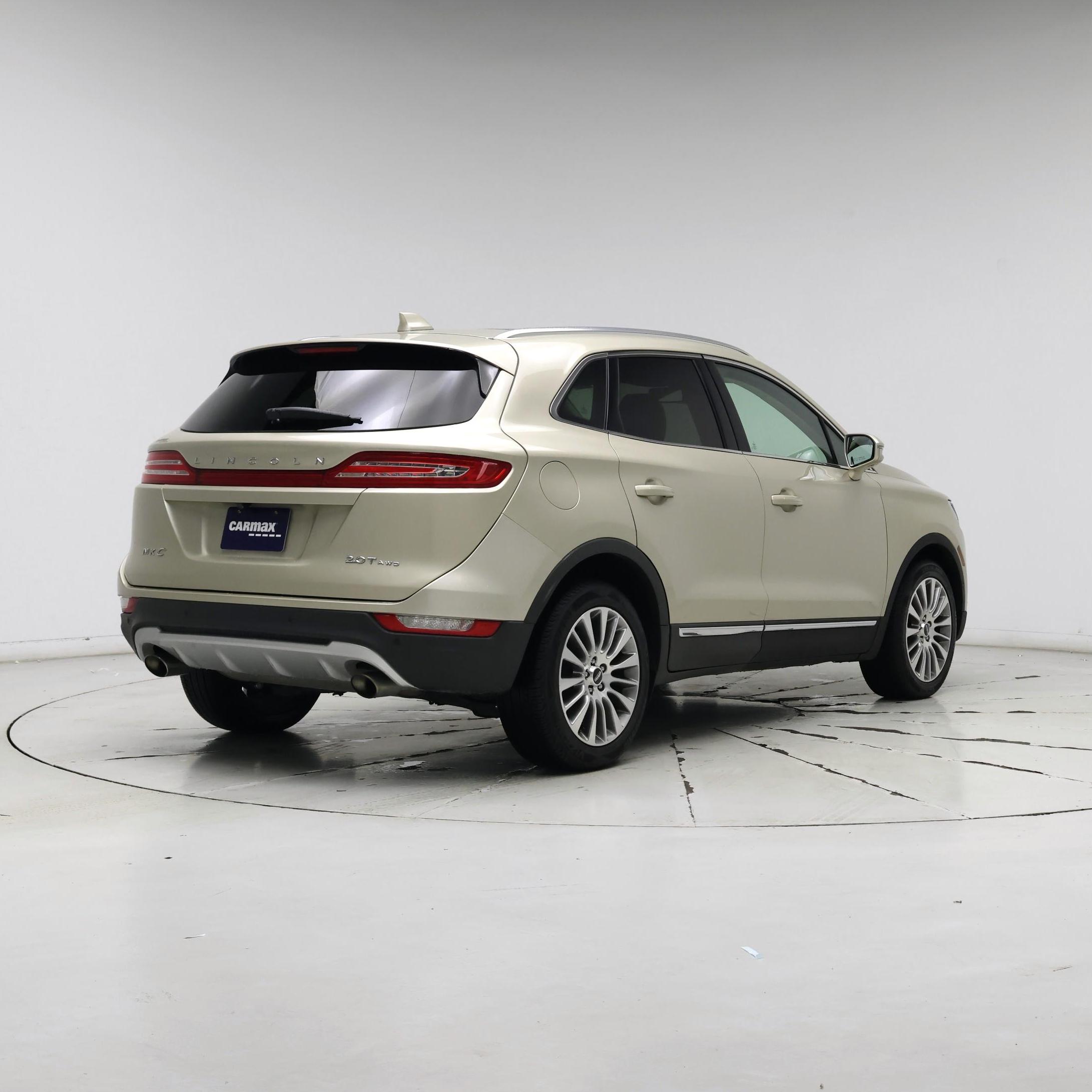 Thumbnail: 2017 Lincoln MKC - 8
