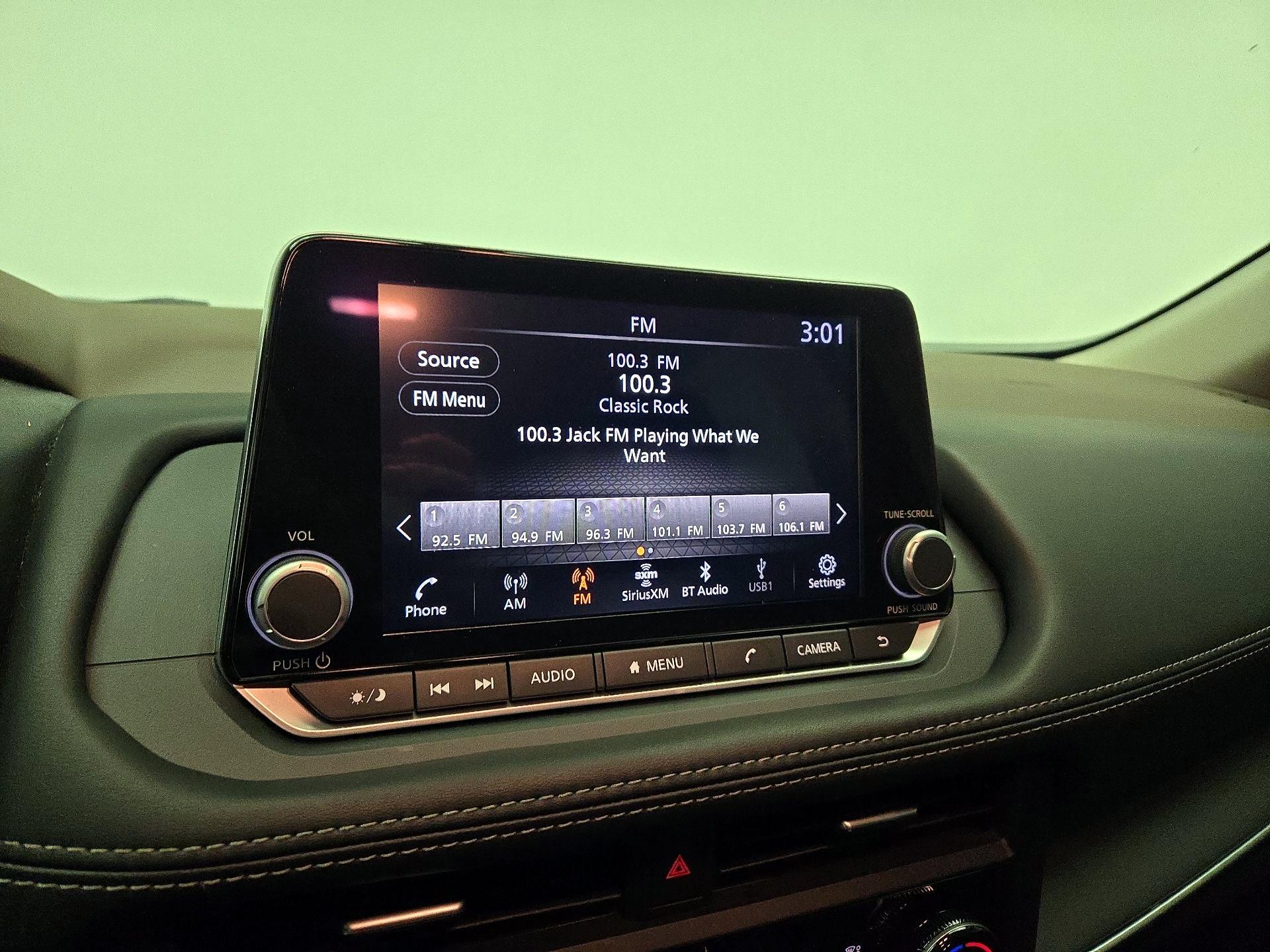 Thumbnail: 2023 Nissan Rogue - 15