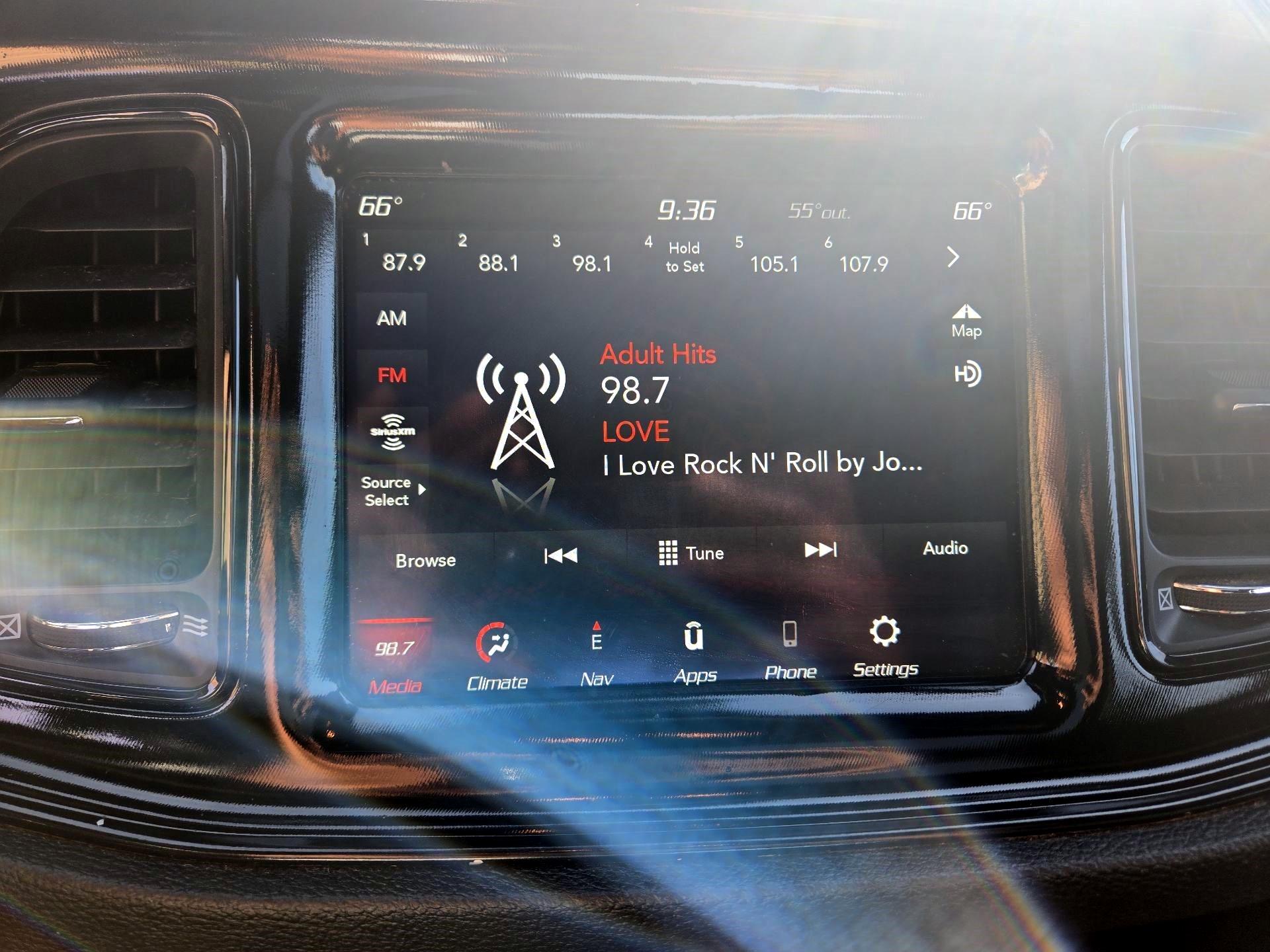 Thumbnail: 2022 Dodge Challenger - 14