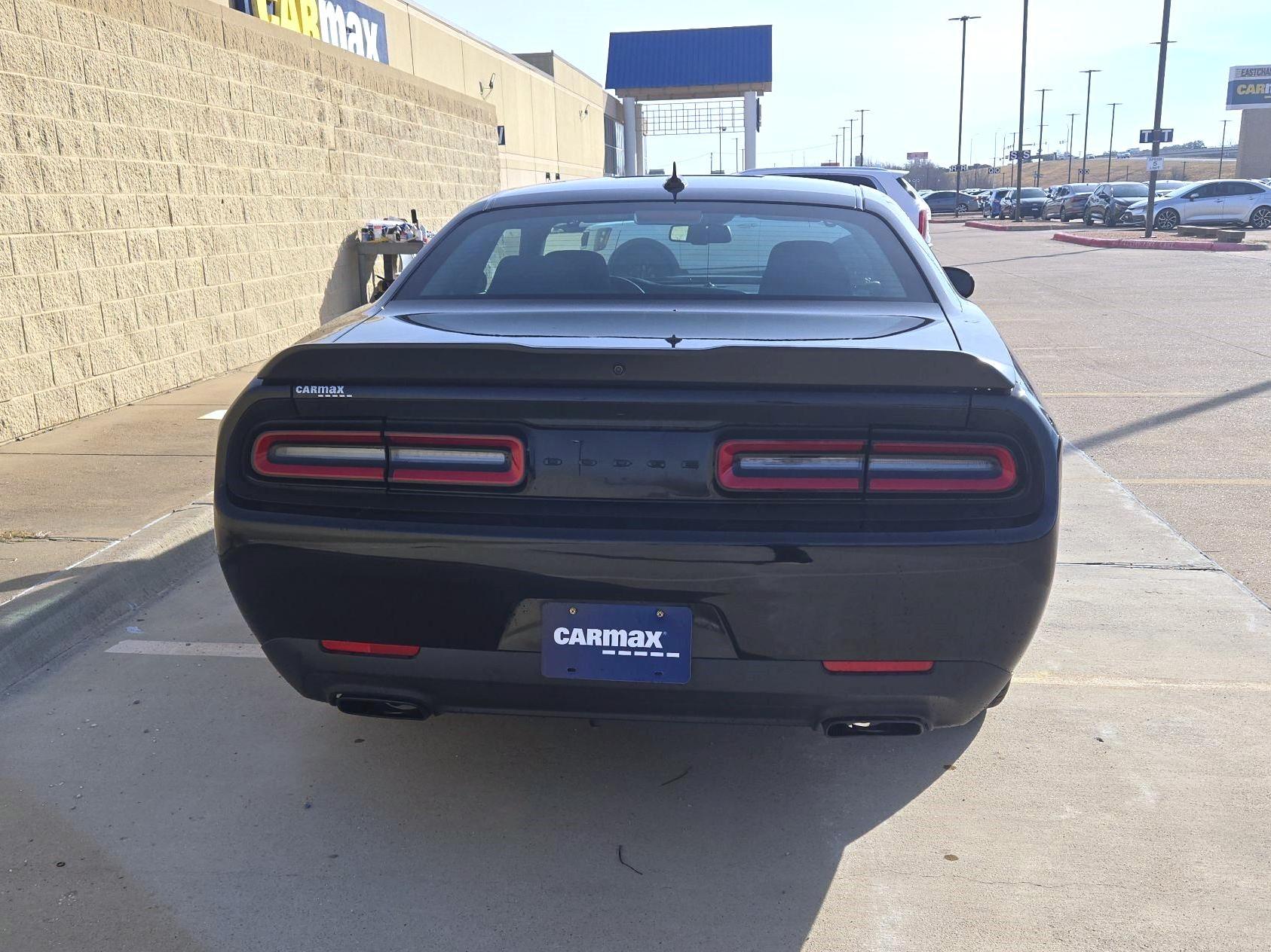 Thumbnail: 2022 Dodge Challenger - 6