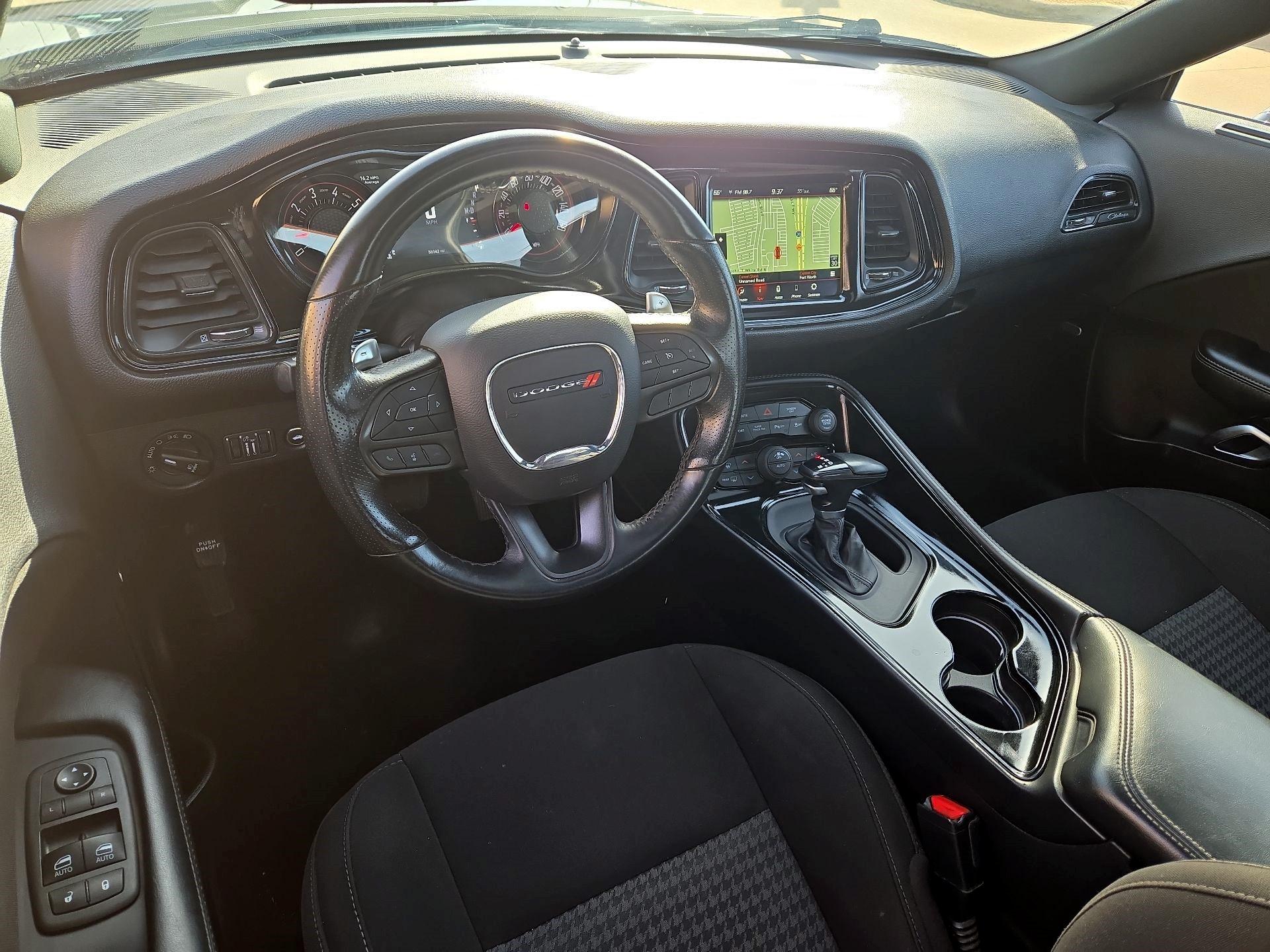 Thumbnail: 2022 Dodge Challenger - 8