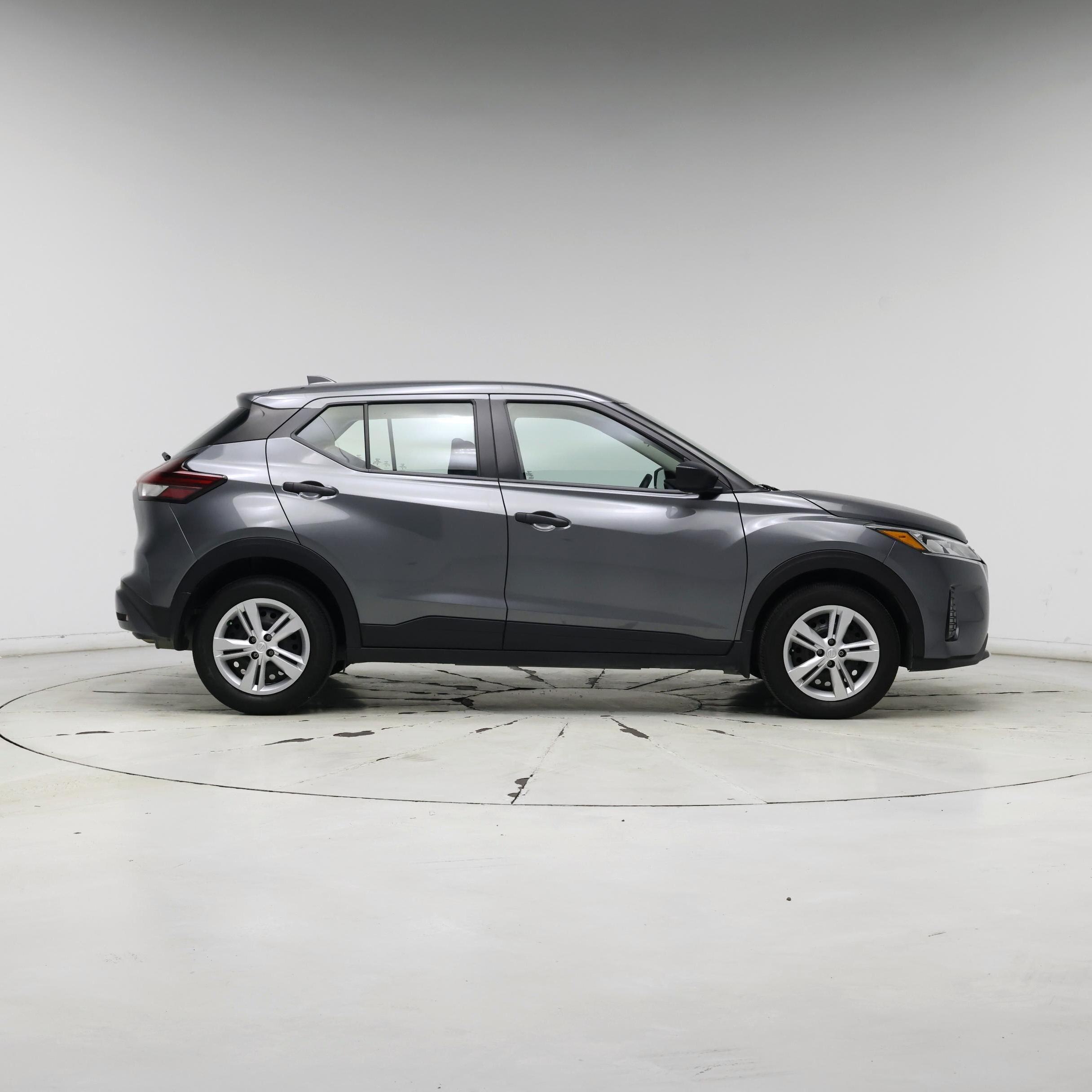 Thumbnail: 2024 Nissan Kicks - 7