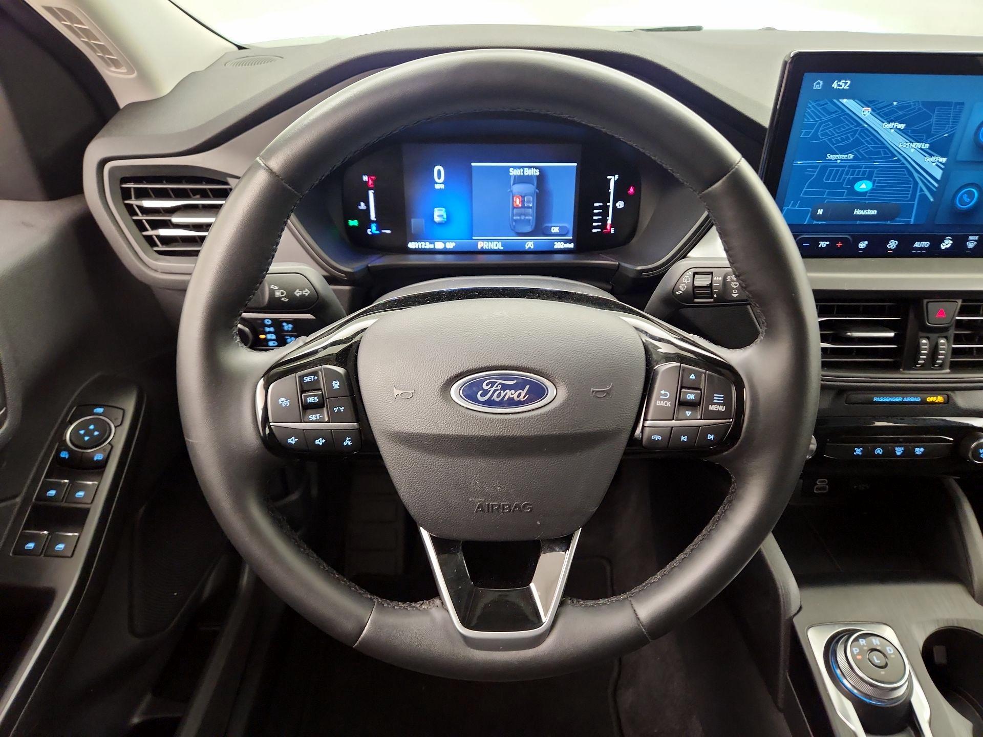 Thumbnail: 2024 Ford Escape - 10